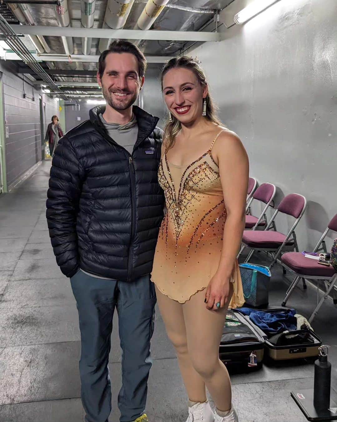 コートニー・ヒックスのインスタグラム：「First competition of the season and first competition out of retirement! It went extremely well and I hit all my goals that I had set. Thanks to Josh and @jomosk8 and @gosanjaygo_03 for helping me make it through! Next up is Glacier Falls in July! Videos to follow shortly :)」