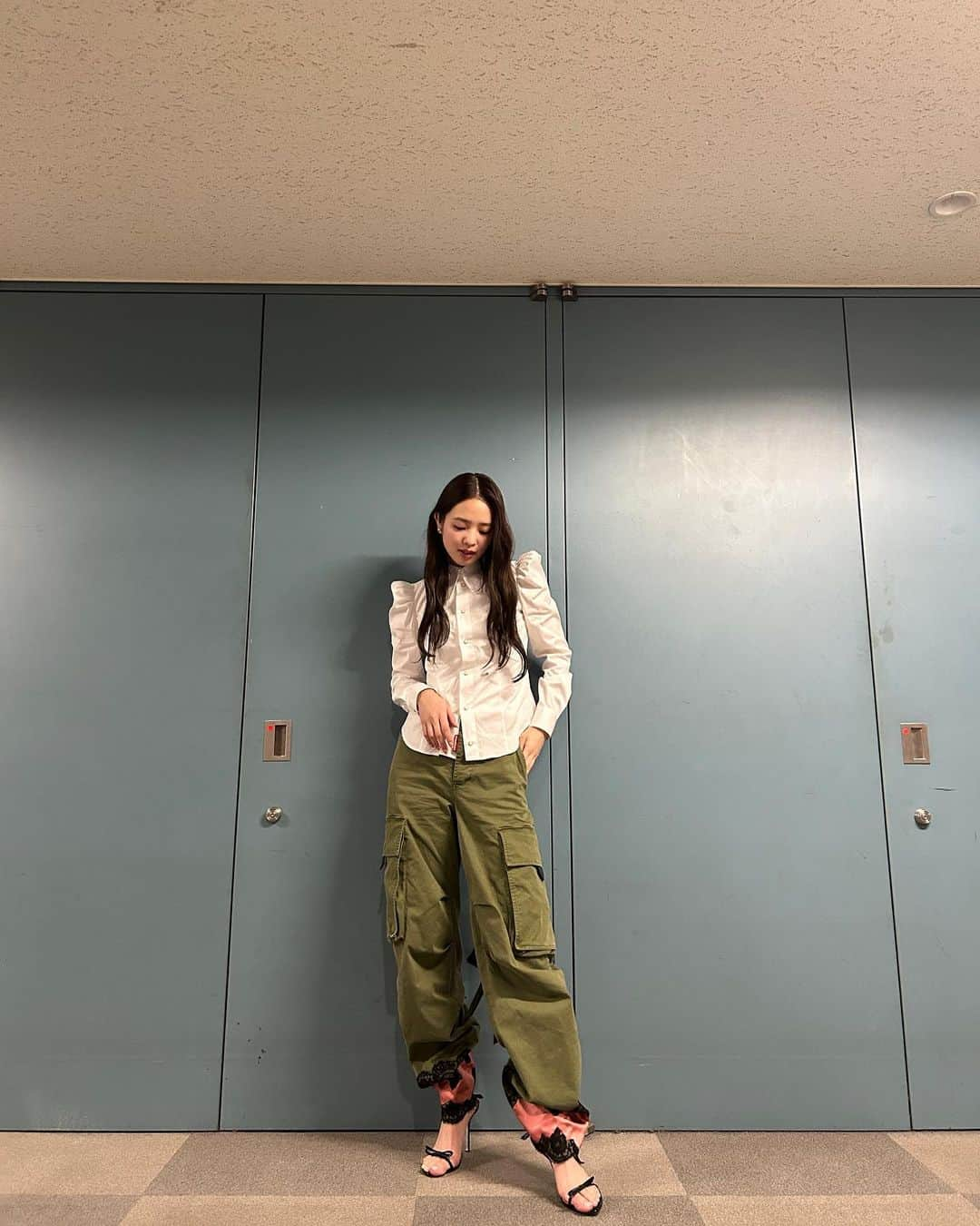 横田真悠のインスタグラム：「ラヴィット！今月もありがとうございました🤍」