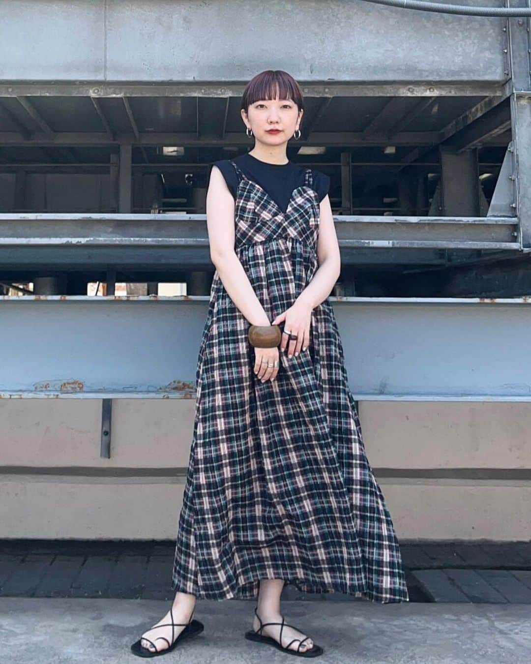 ケイビーエフさんのインスタグラム写真 - (ケイビーエフInstagram)「_ 【recommend item】 マキシキャミワンピース ¥8,690（taxin）  360度どこから見ても、華やかさを放つレディライクワンピース。大人に着こなせる華奢なストラップ×程よいボリューム感が印象的なスタイリングを仕上げ、同時に華奢見えを叶えます。アジャスト付きのストラップで、様々な身長の方にバランス良く着ていただけるのもimokoこだわりのポイント  ▪︎商品のお気に入り登録のおすすめ▪︎ お気に入りに登録すると完売カラーの再入荷や残り1点の通知、セールの通知を受けとることができます。」6月29日 14時03分 - kbfofficial