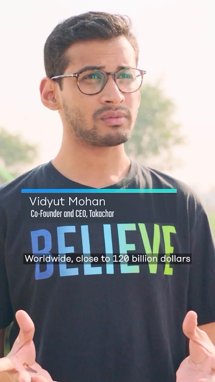 ビル・ゲイツのインスタグラム：「Meet Vidyut Mohan, the @breakthrough.energy Fellow making rural communities cleaner and greener by turning agricultural waste into valuable biofuels, fertilizers, and more.」