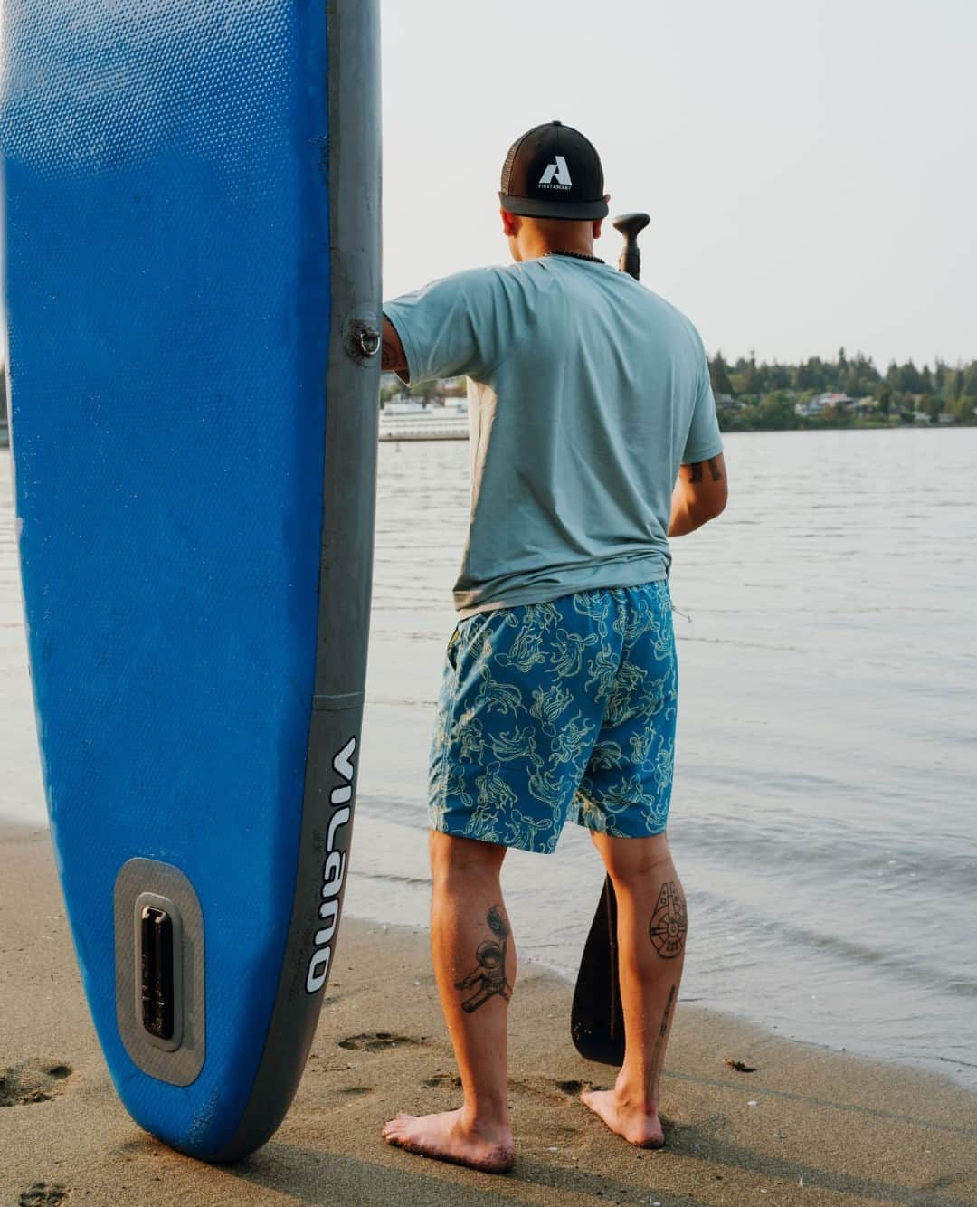 エディー・バウアーさんのインスタグラム写真 - (エディー・バウアーInstagram)「Life's too short for boring shorts. Make a statement in Tidal Shorts. #LiveYourAdventure」6月29日 7時00分 - eddiebauer