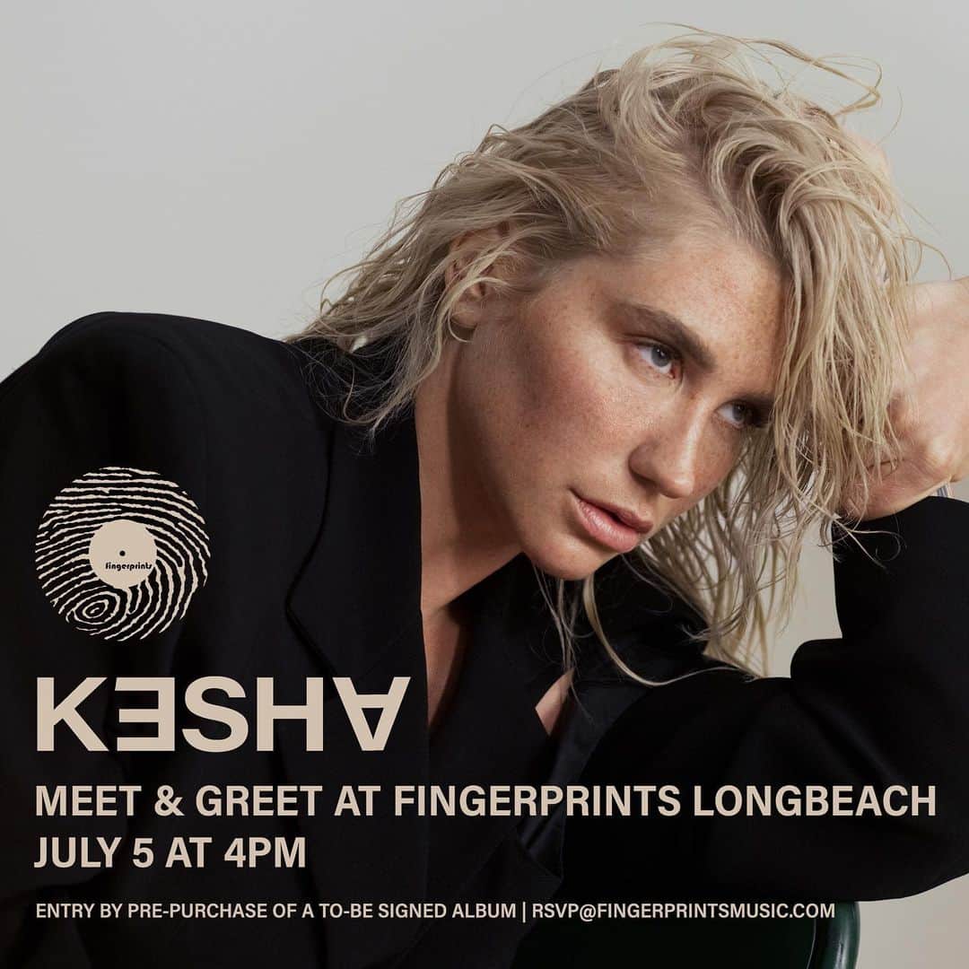 のインスタグラム：「Come see me animalsss!!!  I’ll be at Fingerprints Longbeach July 5th signing GAG ORDER albums 🤍🤍 More info at the link in my bio 💿  COME VISIT ME !」