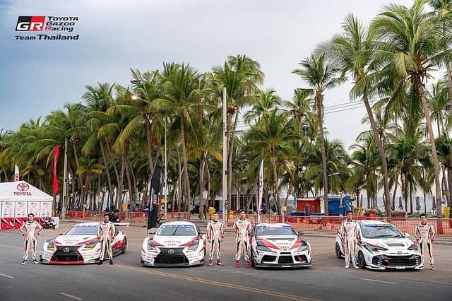 Toyota team thailandのインスタグラム：「🚗TGRTT x Bangsaen GrandPrix 2023 🔥🌊ทะเลเดือดที่บางแสน  สุดสัปดาห์นี้ สนามเฉพาะกิจเลียบหาดบางแสน ที่มีเสน่ห์ที่สุดในโลก กับ TGRTT ที่จะลงแข่งขันรายการใหญ่ Thailand Super Series R.3-4: 🚗#24 Driver: ณัฐวุฒิ เจริญสุขะวัฒนะ (Nattavude C.) Car: Lexus RC-F Class: GTM AM 🚗#9 Drivers: ณัฐพงษ์  ห่อทองคำ (Nattapong H.) / มานัต กุละปาลานนท์ (Manat K.) Car: Lexus RC-F Class: GT3 Pro 🚗#19 Driver: สุทธิพงศ์ สมิตชาติ (Suttipong S.) Car: TOYOTA Supra GT4 Class: GT4 🚗#19  Driver: ณ ดล วัฒนธรรม (Na Dol V.) Class: Super Compact」