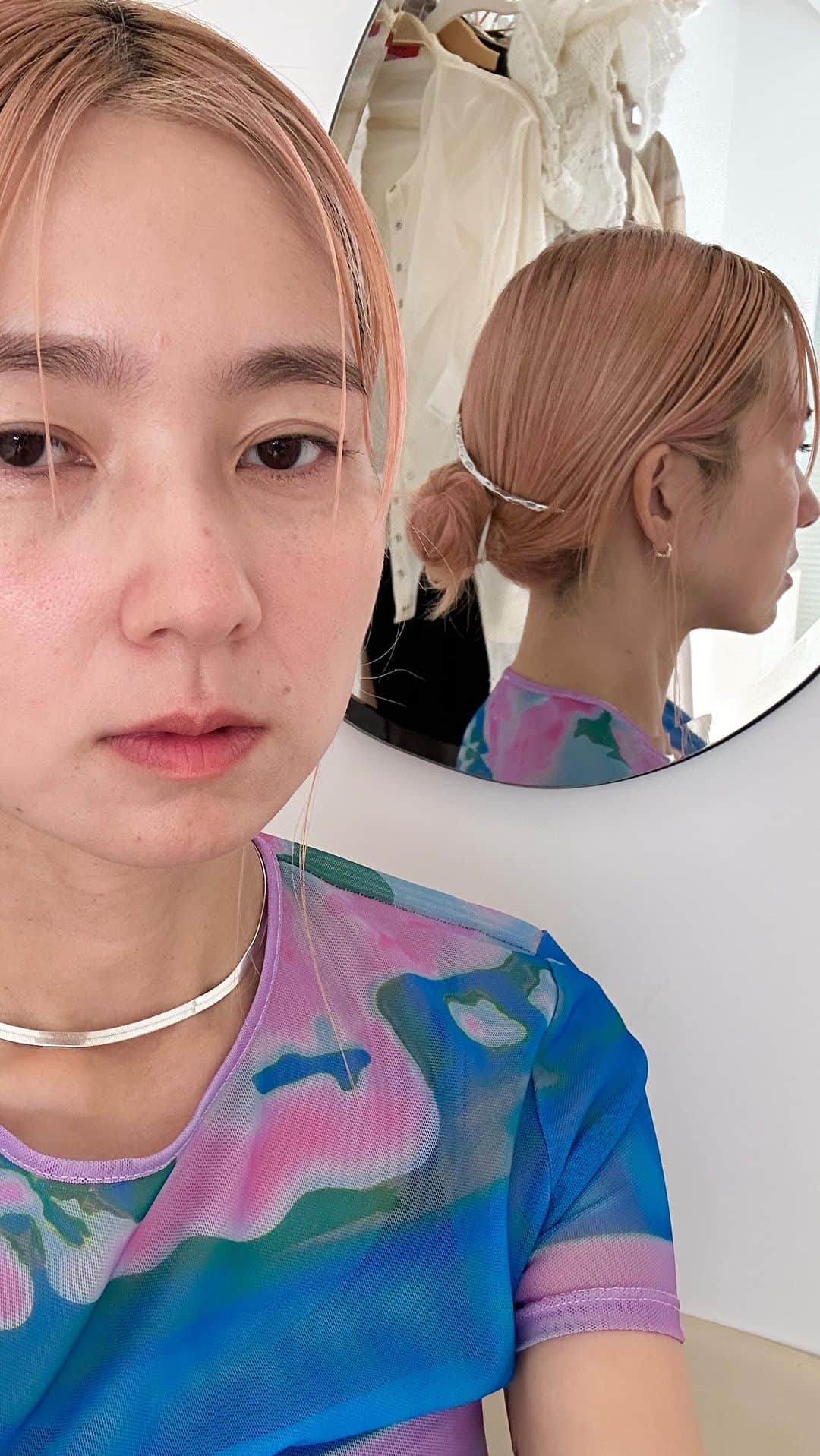 三苫愛のインスタグラム：「6.29 insta live @hince_official_jp のファンデーション @narscosmeticsjapan でノーズチークを入れました❤️‍🔥」