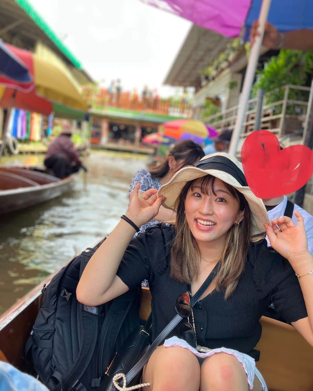 須崎優衣のインスタグラム：「Thailand🇹🇭💛」