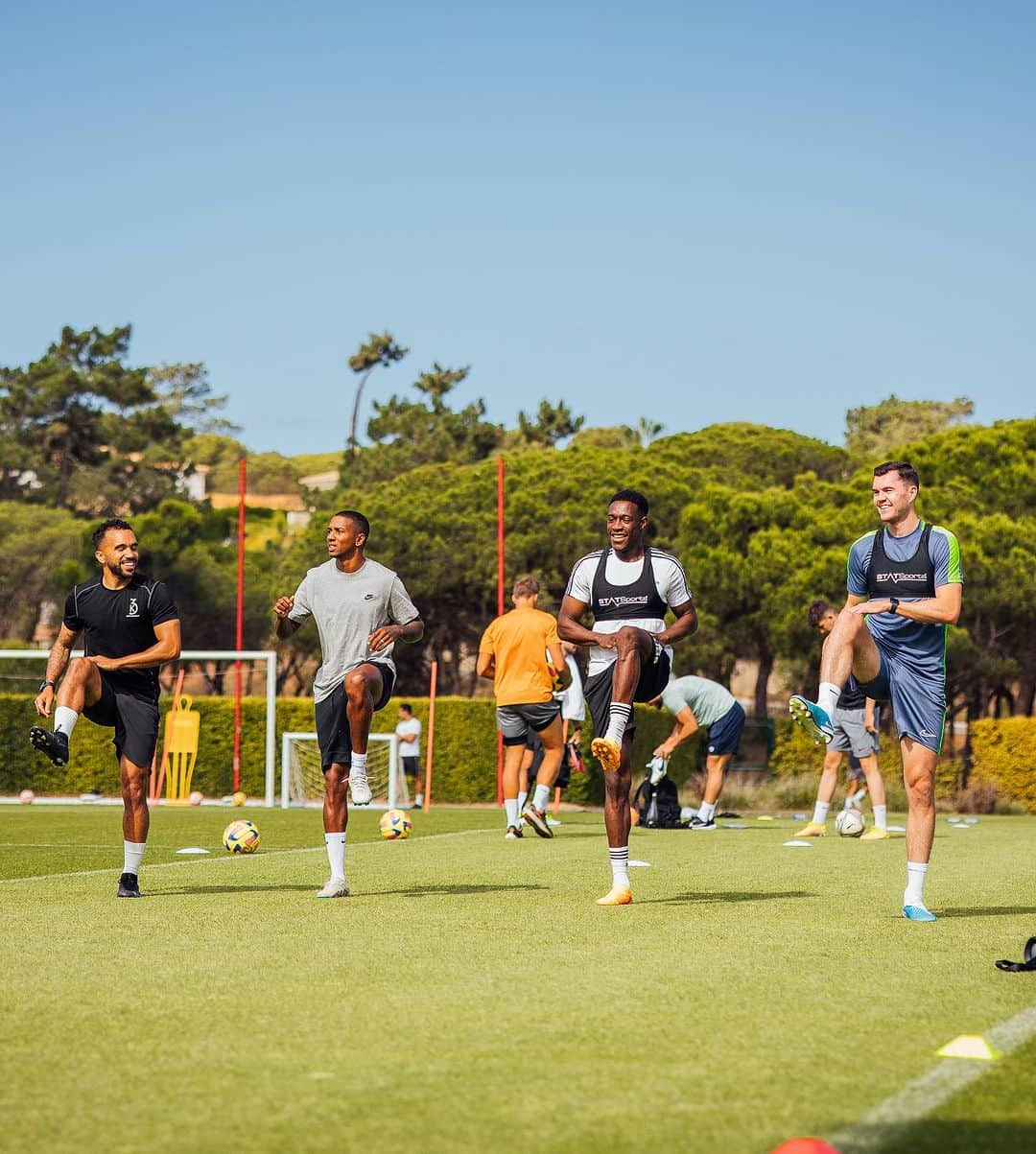 ダニー・ウェルベックさんのインスタグラム写真 - (ダニー・ウェルベックInstagram)「Portugal with the boys 🥵🇵🇹⚽️」6月29日 23時09分 - dannywelbeck