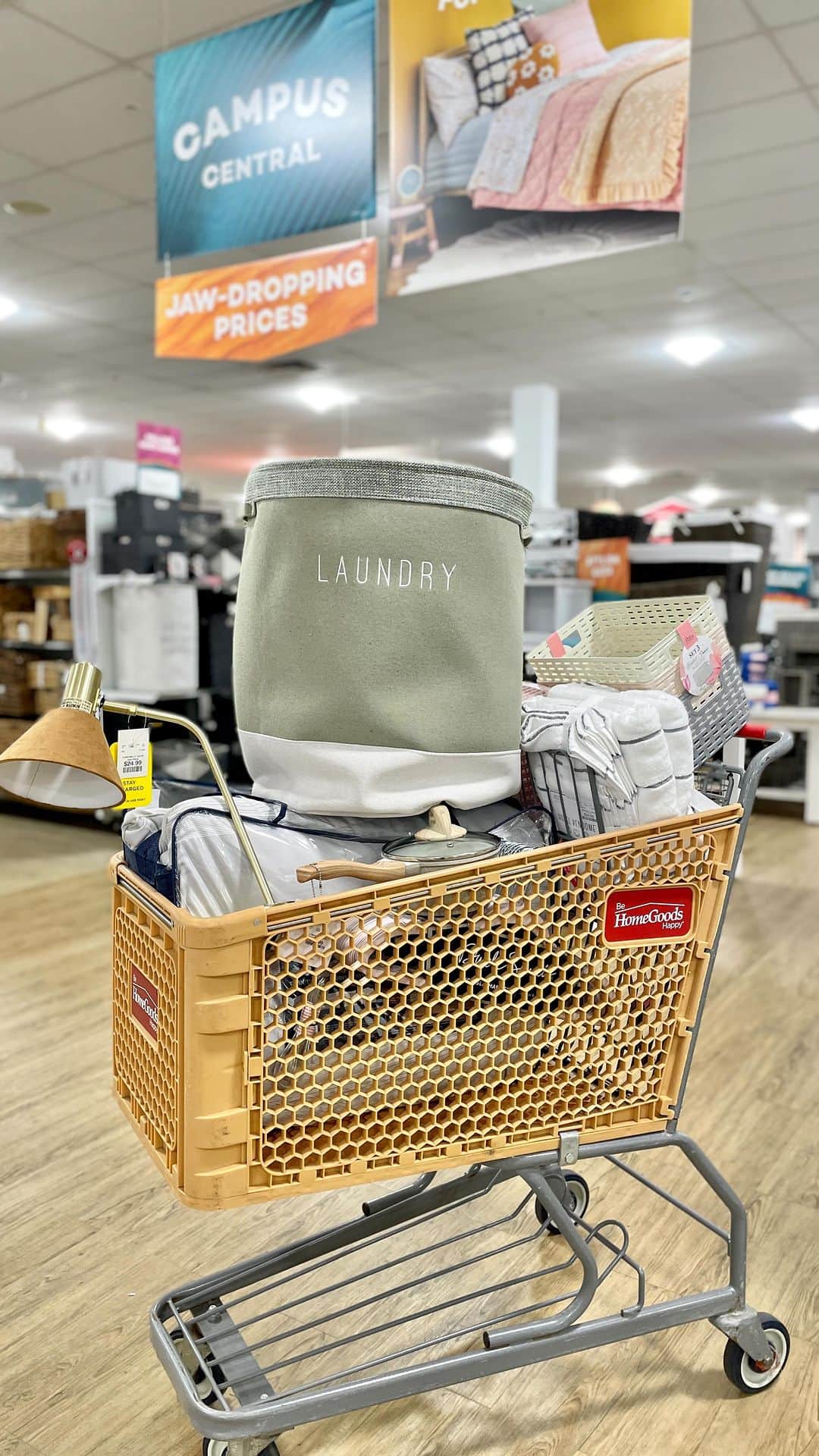 HomeGoodsのインスタグラム：「We made a list so you don’t have to ✅ Find everything you need from bedding, bath, storage, workspace and more, all within a college budget!   Link in bio or tap to shop!」