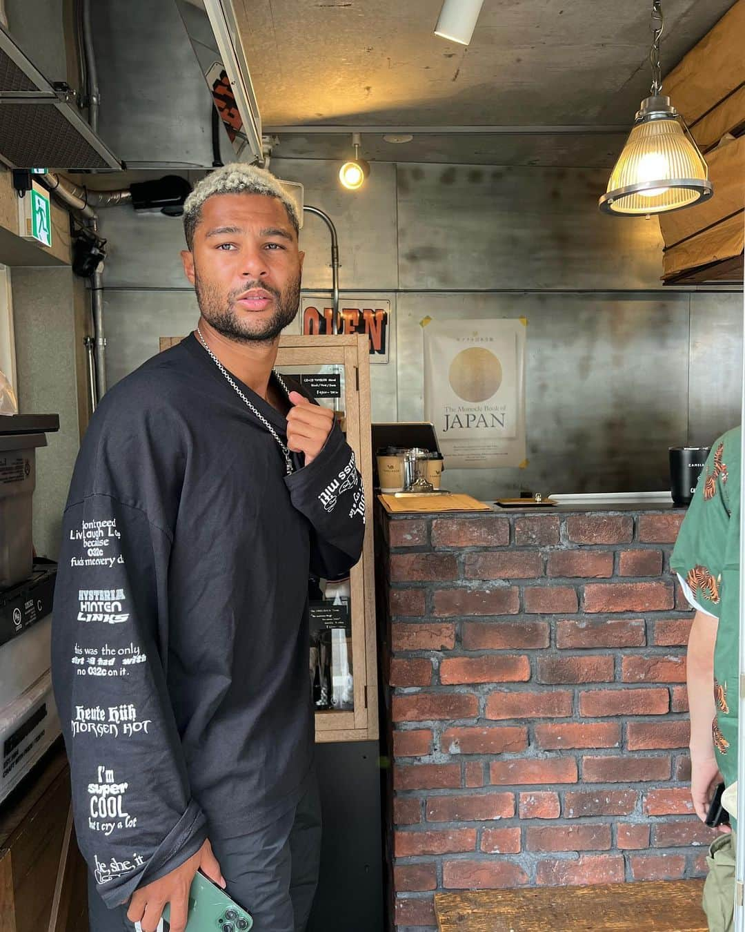 セルジュ・ニャブリさんのインスタグラム写真 - (セルジュ・ニャブリInstagram)「Tokyo 🇯🇵」6月29日 14時54分 - sergegnabry