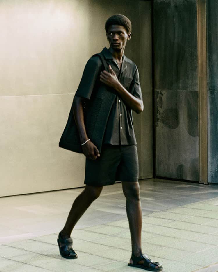 ルー ダルトンさんのインスタグラム写真 - (ルー ダルトンInstagram)「@cosstores  #menswear」6月29日 16時39分 - loudaltonmenswear