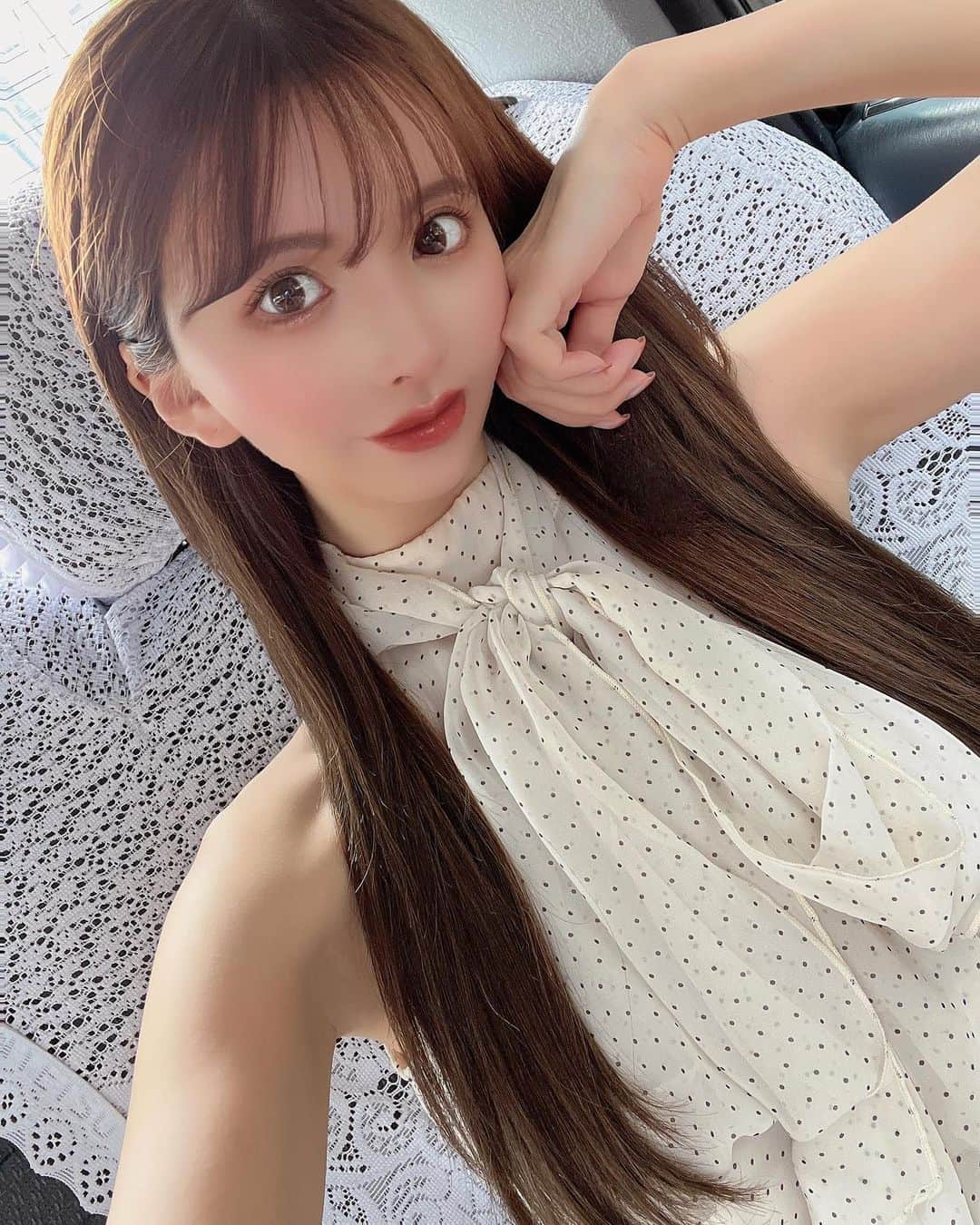 のインスタグラム：「🚕💨  イメチェンしてみた💫 どおー👼？💗  #イメチェン#変身願望#エクステ #ロングヘアー#メイク#make #女子力#女子力向上委員会#愛川みれい」
