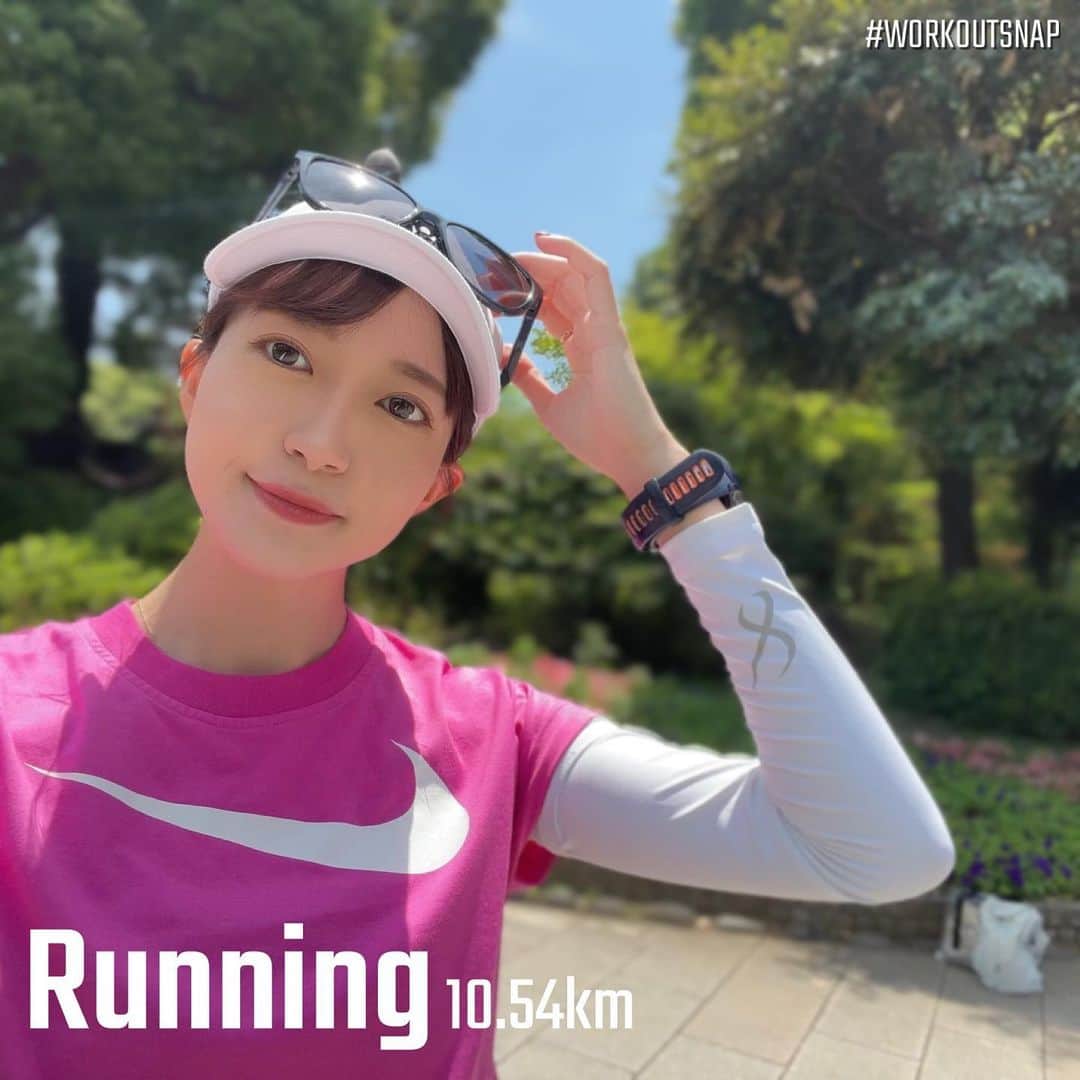 長谷川朋加のインスタグラム：「♡  ✎५⋆*{ 走って食べる日々🍺 } ୨୧-------------------------------- ୨୧  昨夜は久々のシャワーラン🏃‍♀️🚿 ランニング中の雨って 全然気にならないんだよね☀️  そして、 最近はアイスボックスレモンサワー🍋に ハマっていて毎晩ぷはーっとしている！笑  夏のレモンサワーって 五臓六腑に染み渡るよね…くうっ🥹  🤳2枚目 前回のpostに載せ忘れた新聞！ この時目標に掲げたことが叶って 本当に嬉しい気持ちでいっぱい🫶🏻  これからも恩送りに励むぞーっ☺️📣 今宵も楽しくハッピーに🏃‍♀️  ୨୧ -------------------------------- ୨୧ #やりたい事は全部やる #全力前向き前のめり #走るの大好き」