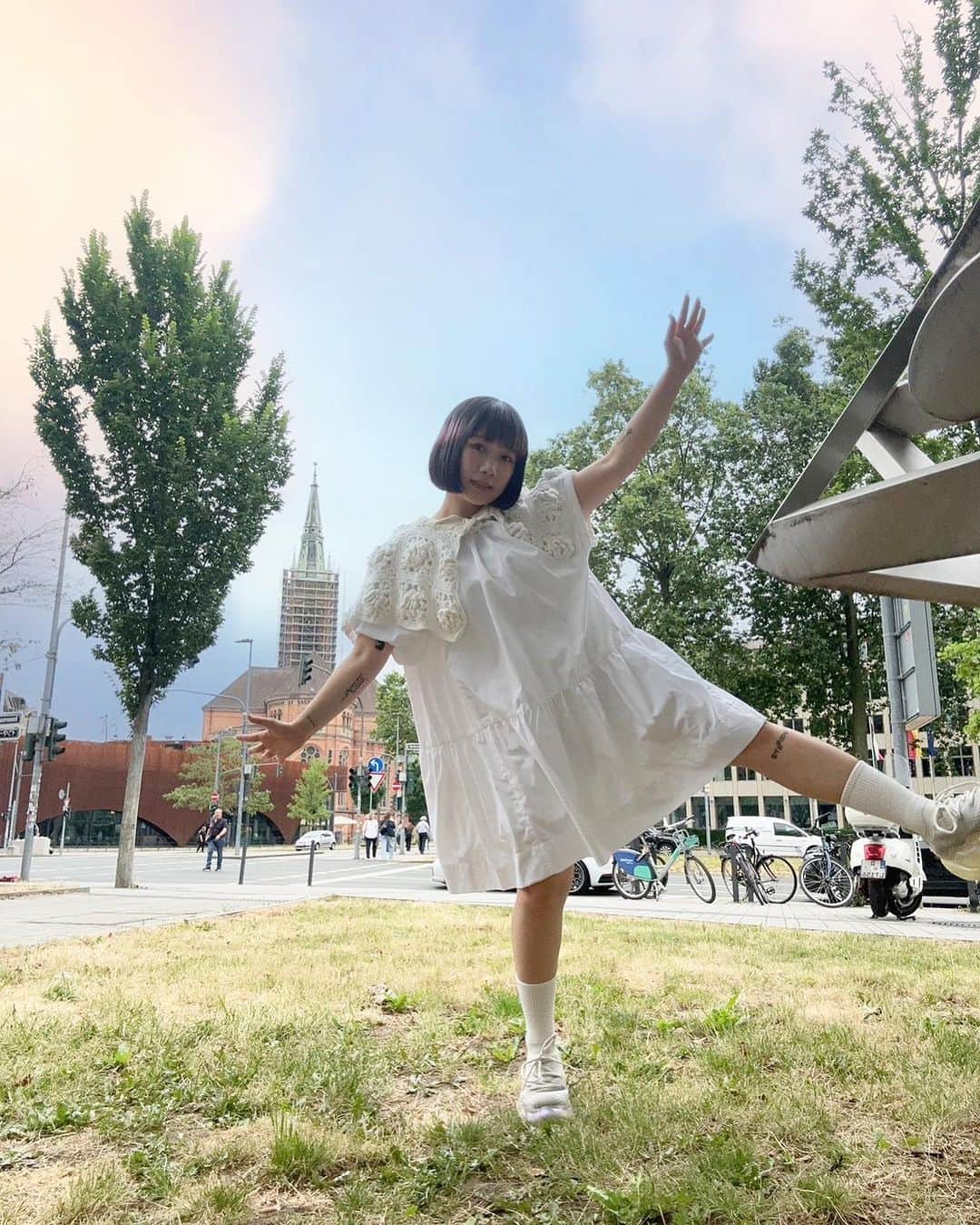 KARIN さんのインスタグラム写真 - (KARIN Instagram)「Guten Morgen☀️ ドイツ朝散歩🇩🇪  #germany #düsseldorf #🇩🇪」6月29日 17時51分 - karin.tempurakidz