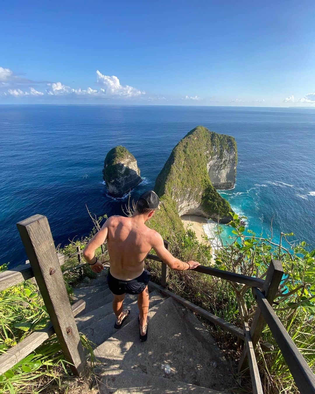 アシエル・イジャラメンディのインスタグラム：「🏝️」
