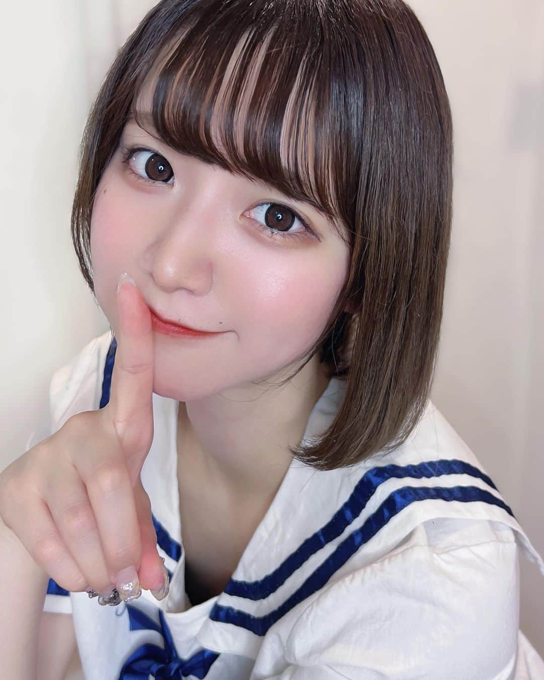 牧乃めいのインスタグラム：「わたしだけ𖤐´-  #粉我 #japaneseidol #idol #被写体 #被写体モデル  #被写体になります #ファインダー越しの私の世界 #撮影会 #アイドル  #自撮り界隈 #selfie #lfl #サブカル #likeforlike #いいね返しは絶対 #いいね返し #インナーカラー #model #地下アイドル #水色担当 #ootd #おしゃれさんと繋がりたい #ゴテゴテネイル  #ボブ #ミニボブ #좋아요 #맞팔 #ストリートファッション」