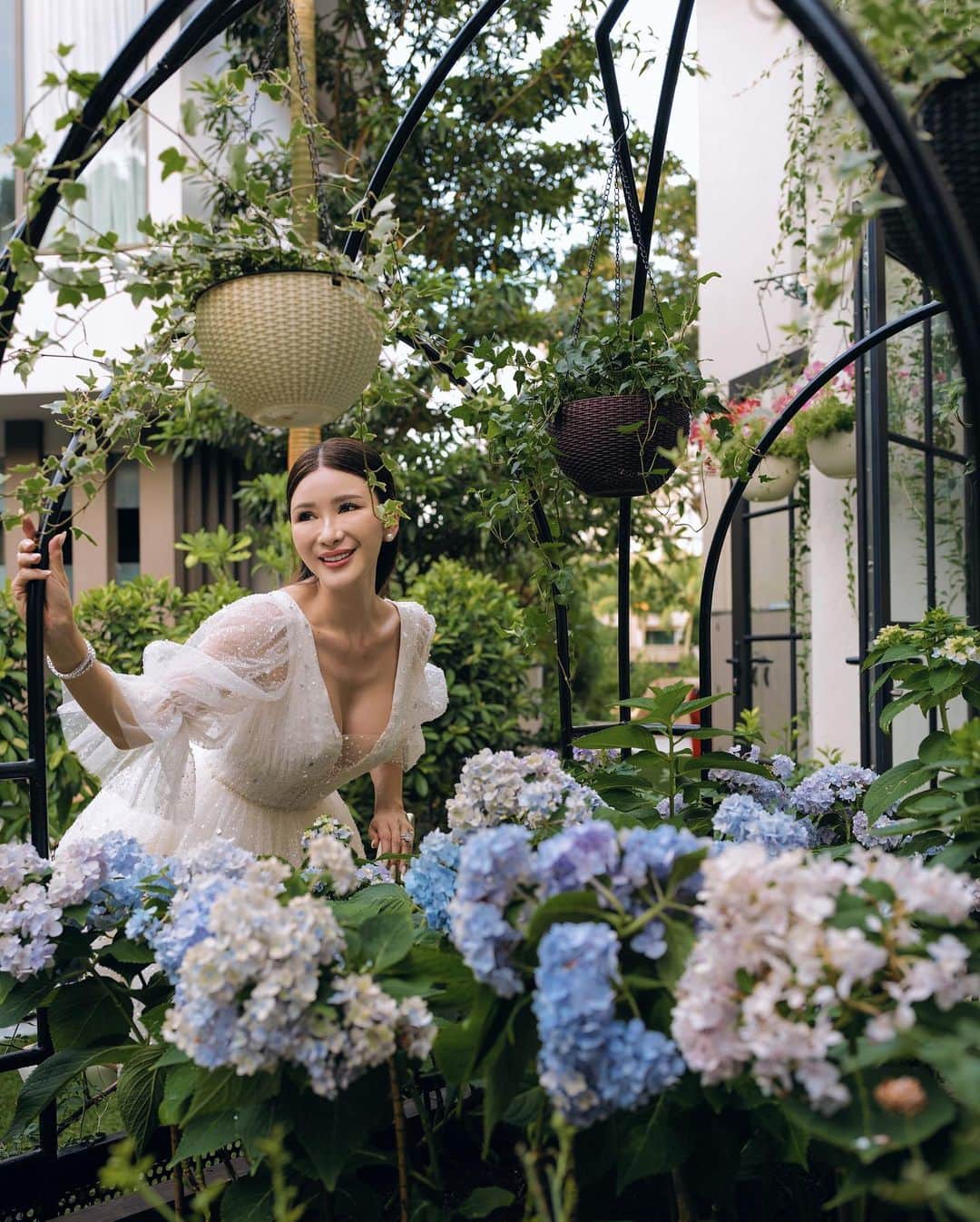 ジェイミー・チュアさんのインスタグラム写真 - (ジェイミー・チュアInstagram)「🪻Live life in full bloom.」6月29日 18時20分 - ec24m