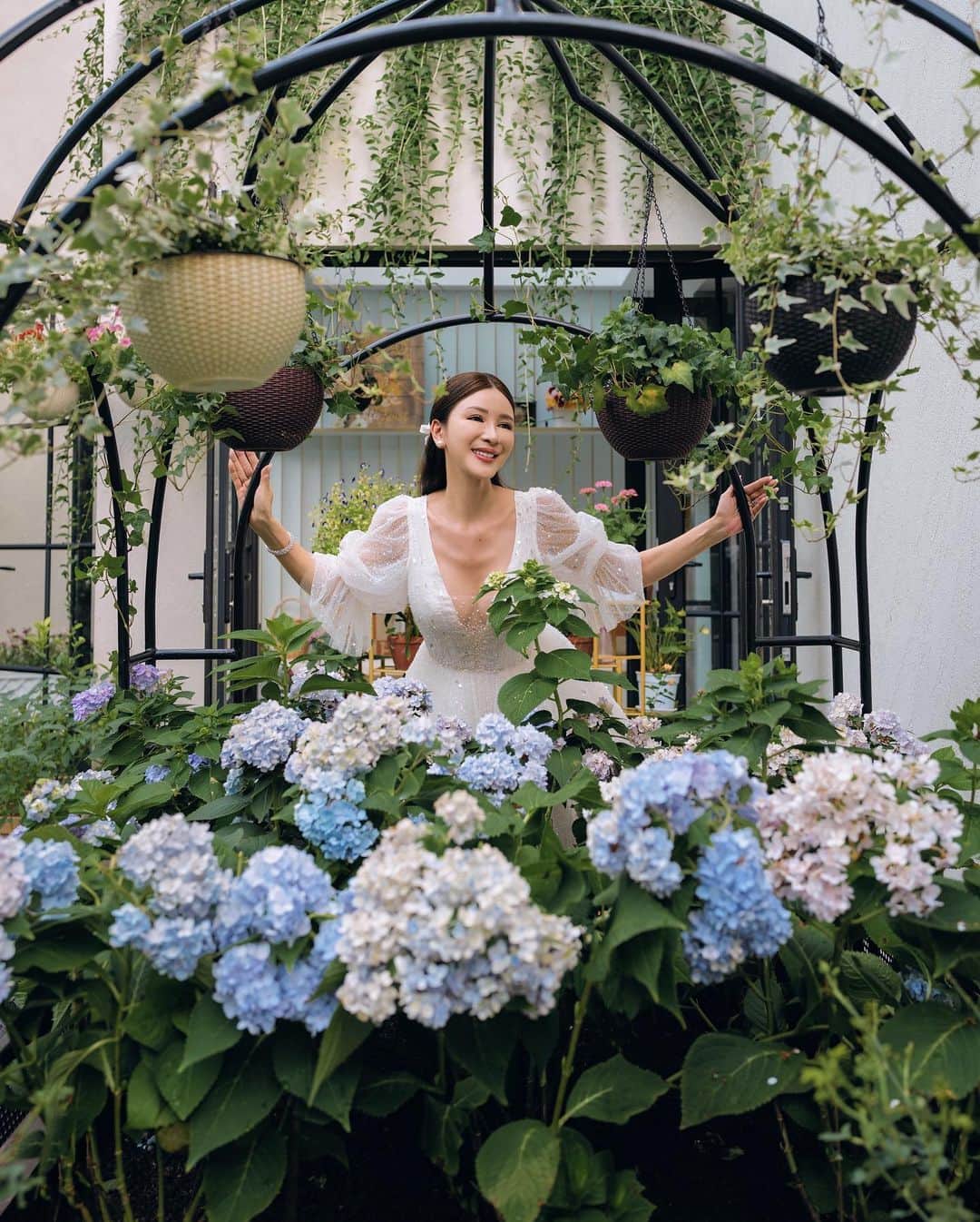 ジェイミー・チュアさんのインスタグラム写真 - (ジェイミー・チュアInstagram)「🪻Live life in full bloom.」6月29日 18時20分 - ec24m