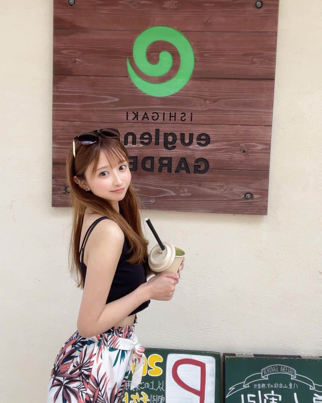 美女美容事情さんのインスタグラム写真 - (美女美容事情Instagram)「《 沖 縄 旅 行 ✈︎ 🌺🏝️》 *⁠ リポストを使って素敵な美女の投稿を紹介させて頂く【ビジョビ💄美女美容事情💅】のコーナーです✨ *⁠ 今回ご紹介させて頂きますのは!!👀❤︎⁠⠀ mikiさん< @_miki823 >の素敵なお写真📸⁠⠀⁠⠀⁠⠀⁠ *⁠⠀⁠⠀⁠⠀⁠⠀ 可愛くて美しすぎるお姉さん💖🖤 沖縄で飲むお酒は最高に美味しいですよね🍺 *⠀⁠⠀⁠⠀⁠⠀⁠⠀ mikiさん< @_miki823 > ⁠⠀⁠⠀⁠⠀⁠⠀ 素敵な投稿ありがとうございました☺️📸✨ *⠀⁠⠀⁠⠀⁠⠀⁠⠀ mikiさんのアカウントには他にも素晴らしい投稿が沢山ありますので是非覗いてみてくださいね💁‍♀️💙⁠⠀⁠⠀⁠⠀⁠⠀ *⠀⁠⠀⁠⠀⁠⠀⁠⠀ △▼△▼△▼△▼△▼△▼△▼△▼△▼ ⁠⠀⁠⠀⁠⠀ ❤🧡💛「美女美容事情」💚💙💜⠀⠀⠀⠀⠀⠀⠀⠀⠀⠀⠀⠀⠀⠀⁠⠀⁠⠀⁠⠀⁠⠀⁠⠀ 👇掲載ご希望の方は👇⠀⠀⠀⠀⠀⠀⠀⠀⠀⠀⠀⠀⠀⠀⠀⁠⠀⁠⠀⁠⠀⁠⠀⁠⠀ @b_b_j.jタグ付けと🖤 #ビジョビ ⁠⠀ 🖤タグ付けお願いします✨⠀⠀⠀⠀⠀⠀⠀⠀⠀⠀⠀⠀⠀⠀⠀⁠⠀⁠⠀⁠⠀⁠⠀⁠⠀ △▼△▼△▼△▼△▼△▼△▼△▼△▼ ⁠⠀⁠ #小浜島#石垣島#沖縄#沖縄旅行#沖縄グルメ#沖縄カフェ#沖縄ホテル#沖縄観光#沖縄料理#沖縄ランチ#沖縄観光スポット#沖縄ディナー#八重山#八重山諸島#石垣島グルメ#石垣島グルメ#石垣島カフェ#石垣島ランチ#石垣島旅行#石垣島#ユーグレナ#沖縄居酒屋#夏コーデ#リゾートコーデ#リゾートホテル#地ビール#水着コーデ#okinawa#okinawatrip」6月29日 18時30分 - b_b_j.j