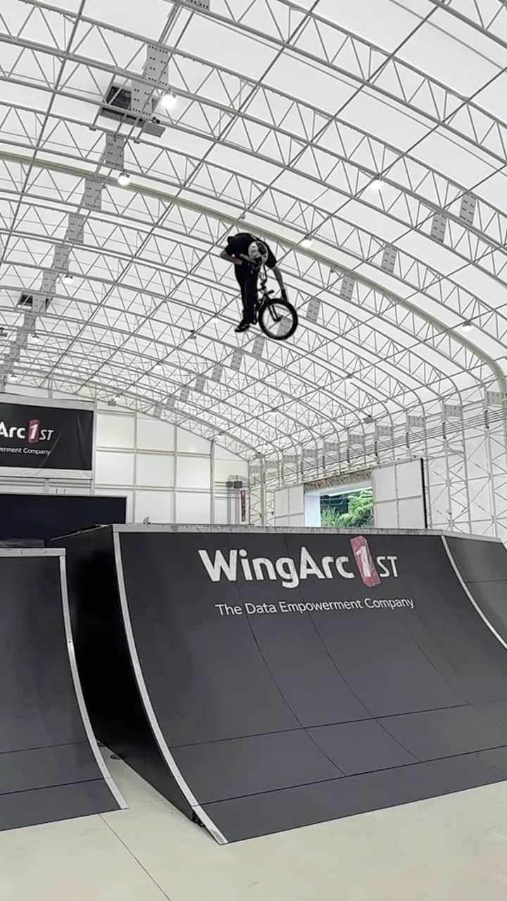 中村輪夢のインスタグラム：「iPhone mix 📱 3rd stop of World Cup next weekend ！ #wingark1st #bmx #bikelife」