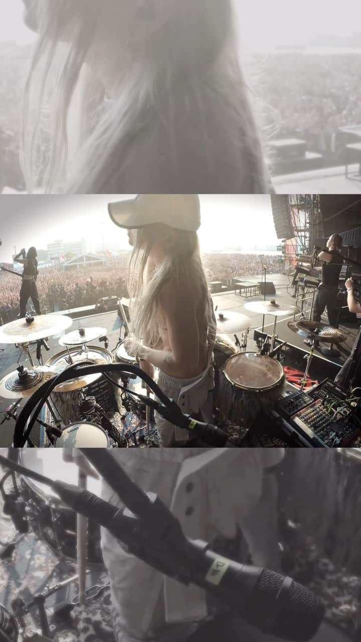 Tatsuya Amanoのインスタグラム：「Short drum cam from DPF23 ③🥁💥 ⁡ #Drums #DrumCam #sjcdrums #meinlcymbals #evansdrumheads #promarksticks #Roland #pearleliminatorredline #ZoomH8 #Lewitt #ドラム」