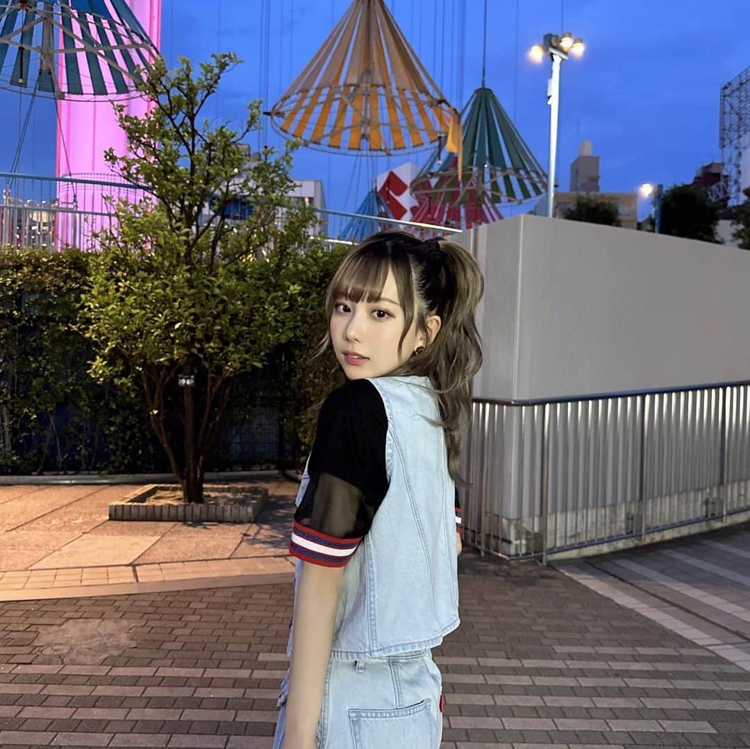 きりたんぽのインスタグラム：「夜の遊園地ってエモい🎡🌃 このセットアップかわちぃ🥺ྀི」