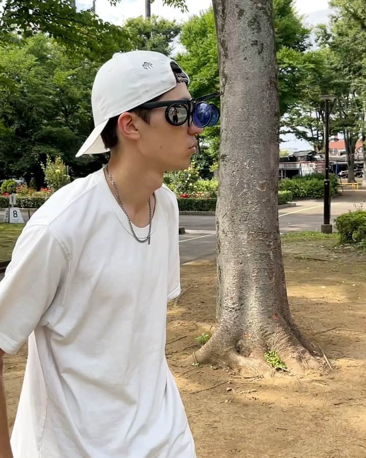 岩澤史文のインスタグラム：「最近のマイライフ🛹　  #スケボー　#最近暑すぎてほっともっと食べたい　#skateboarding」