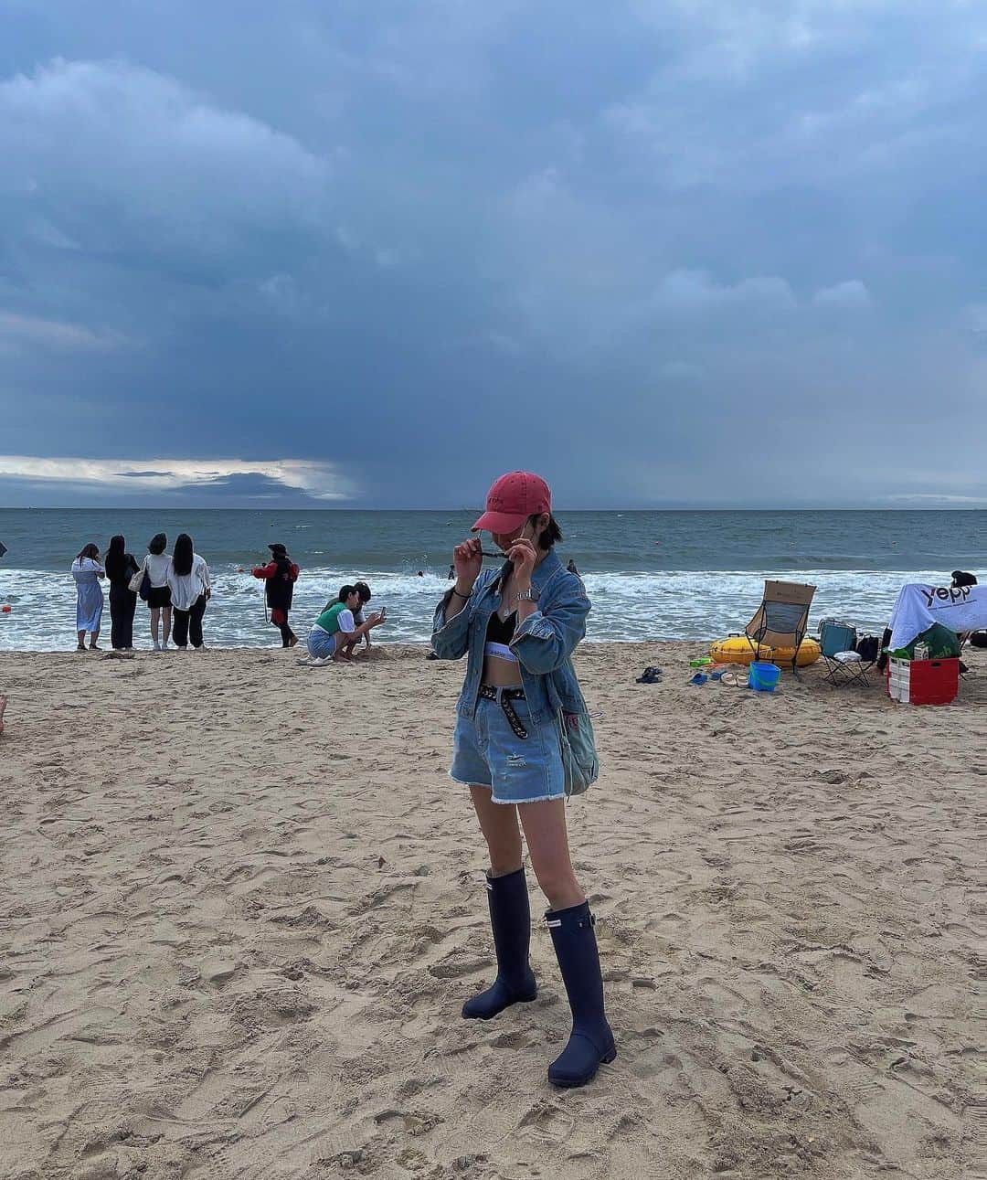 チン・ジヒのインスタグラム：「Lovely Girl💗  #진지윤 💛 #즉흥 #여행」