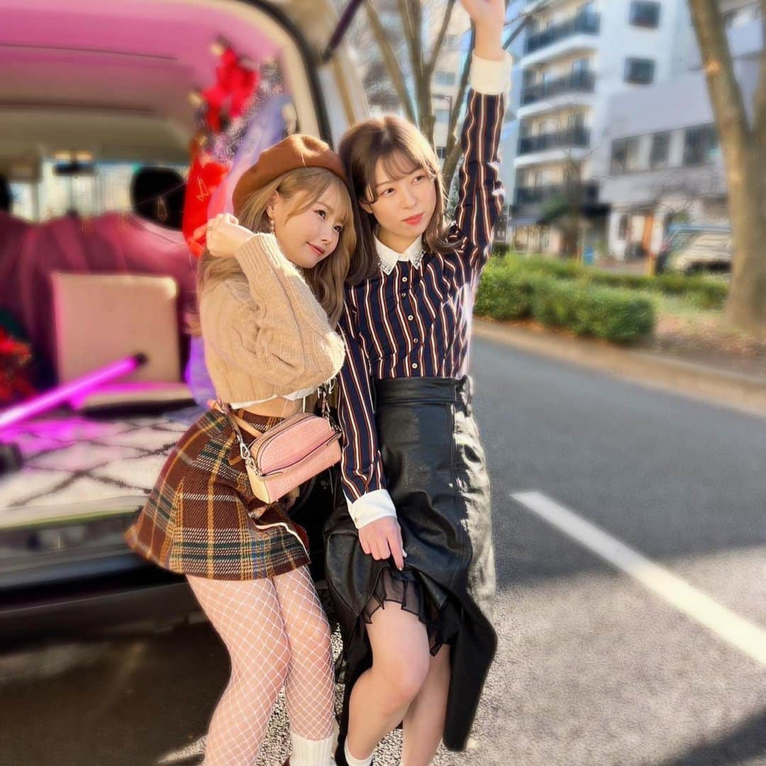 あおいれなさんのインスタグラム写真 - (あおいれなInstagram)「配信すたーとしています👭🚗🤍  ぶっつけ本番！誰でもいいからパコっちゃうゥ！？ あおいれなと松本いちかのいきなり逆ナン！ゴー！ゴー！ バコバコワゴン  第二弾です！FANZAで検索🔍 いちかちゃんのファン必見！絶対見てね😡！   #ダスッ！  #松本いちか  #あおいれな」6月29日 20時33分 - aoi_rena_