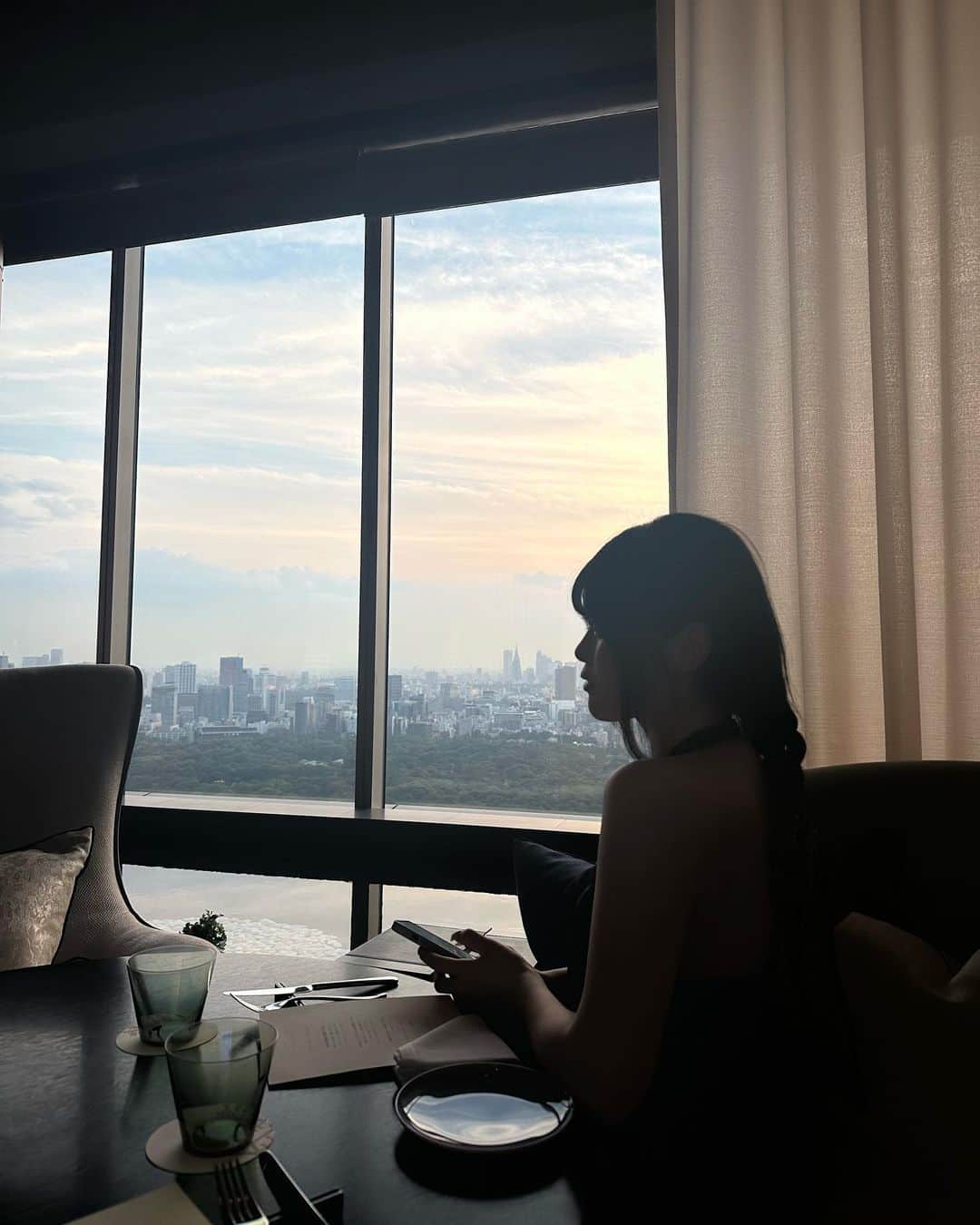 佐藤もえのインスタグラム：「🌙」