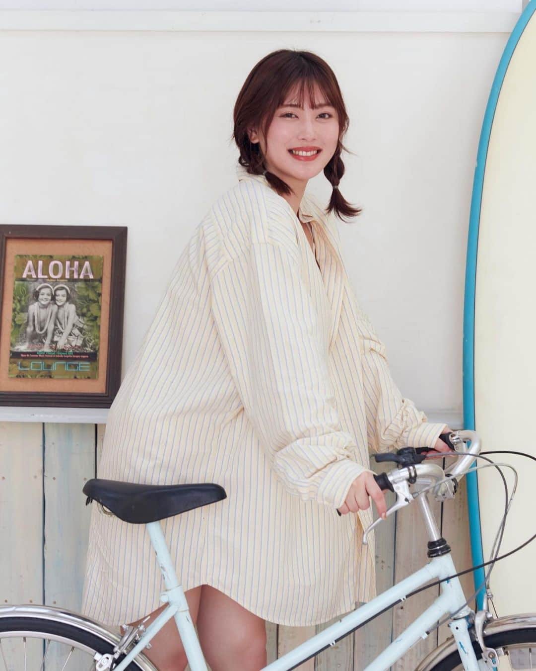 伊藤純奈のインスタグラム：「.  《High Tide》  ■日程　 2023.8.19(土)　横浜公演 2023.8.27(日)　大阪公演  ■公演 〇横浜公演 ≪フリーマーケットタイム≫ 16:45～17:15  ≪Fan Meeting≫ 開場/開演 ①14:00/14:30 ②17:30/18:00  【ゲスト】 渡辺みり愛ちゃん @miria.watanabe_official   山内優花ちゃん @yuka__yamauchi   〇大阪公演  ≪フリーマーケットタイム≫ 14:30～15:00  ≪Fan Meeting≫ 開場/開演 ①16:30/18:00 ※大阪は1公演のみとなります。  【ゲスト】 渡辺みり愛ちゃん @miria.watanabe_official   樽見ありがてぇさん  ■会場 〇8.19(土)横浜 ユニオンハーバー  〒231-0801 神奈川県横浜市中区新山下3-4-17 2F http://union-harbor.com/access/  〇8.27(日)大阪 南港サンセットホール  〒559-0034 大阪府大阪市住之江区南港北２丁目１−１０　ATC ITM棟 10F https://www.atc-co.com/sunsethall/  夏のイベント！  抽選チケット申し込み 受付中です！ みんなで楽しみましょ☺️🪴」