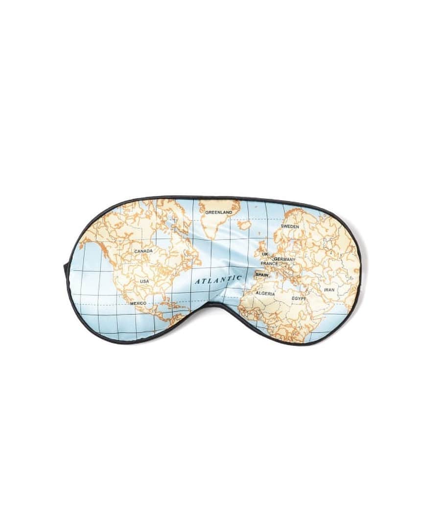 BEAMS ZAKKAさんのインスタグラム写真 - (BEAMS ZAKKAInstagram)「.  KIKKERLAND / Maps Ultra Soft Sleep Mask ¥1,430 （税込）  旅をしている夢が見れそうな、〈KIKKERLAND(キッカーランド)〉のアイマスク。世界地図がモチーフになっている、ユーモアたっぷりのデザイン。飛行機での移動時や仮眠を取りたい時に気分を上げてくれます。洒落の効いたギフトとしてもオススメな、スリープマスクです。  #beams #bPrbeams #ビームス #kikkerland  #eyemask  #worldmap」6月29日 21時00分 - bpr_beams