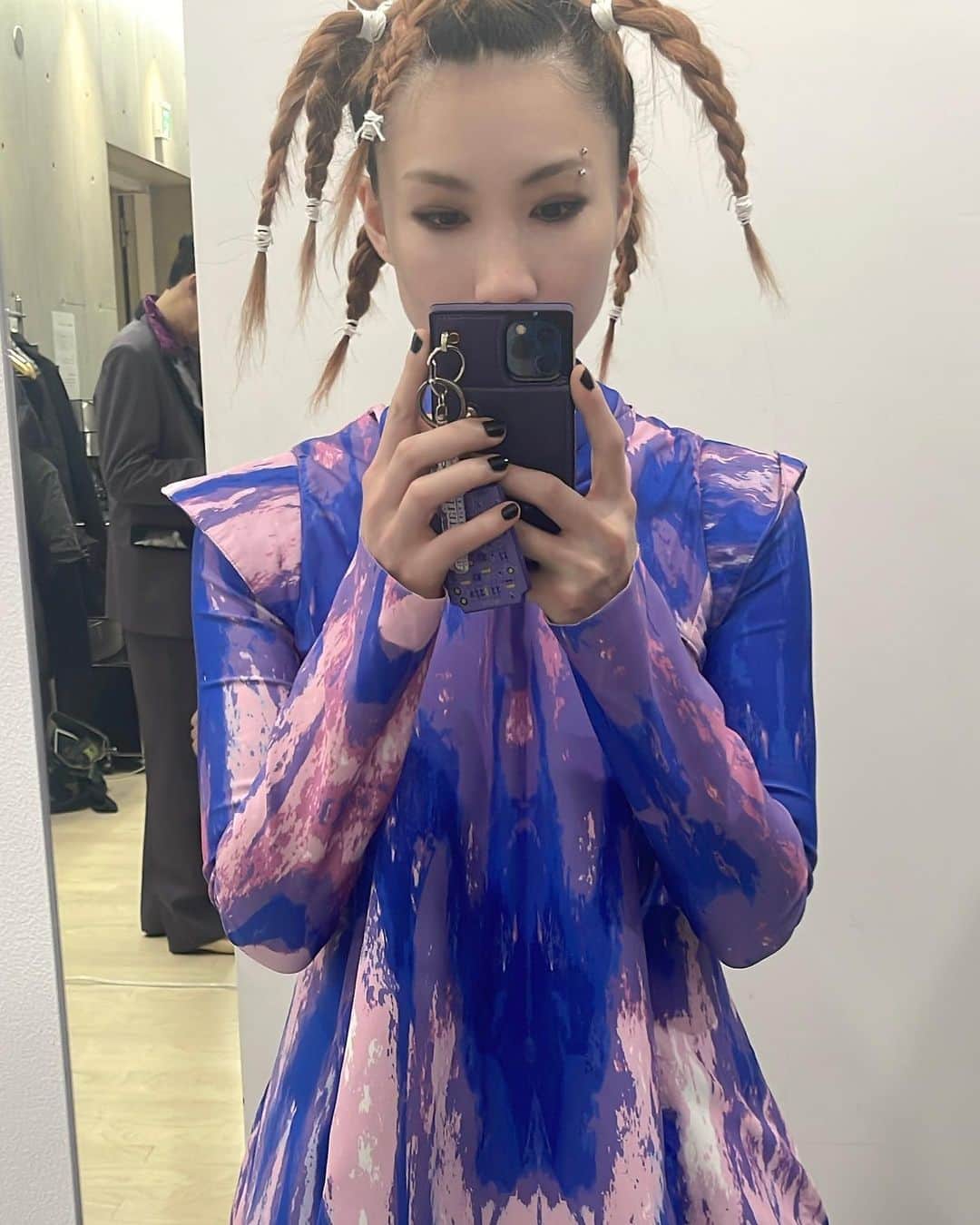 中嶋イッキュウのインスタグラム：「What's your favorite Genie high  song??? We released new album "Genie Classic". Please check🤝🤝🤝」