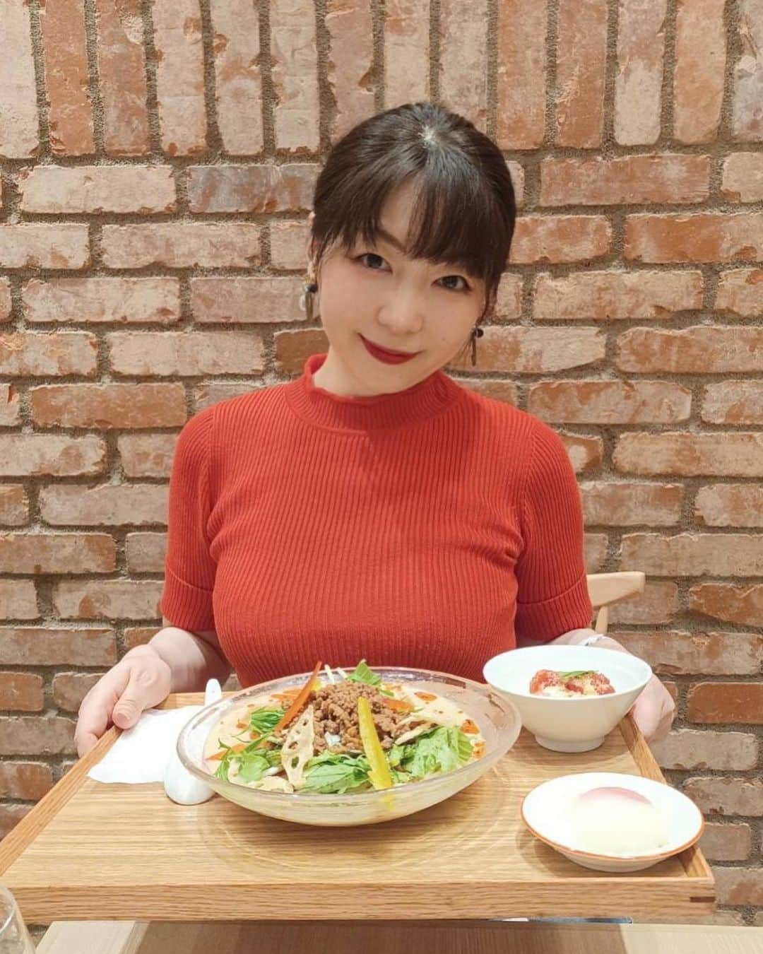 小川理子のインスタグラム