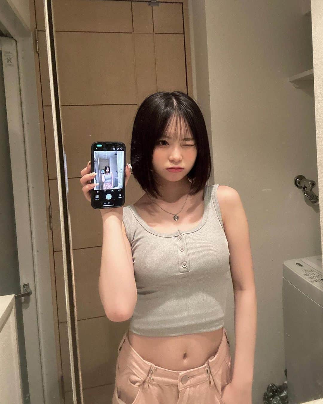 桜さんのインスタグラム写真 - (桜Instagram)「鏡ふこうね。、」6月29日 21時14分 - sakura_0808_