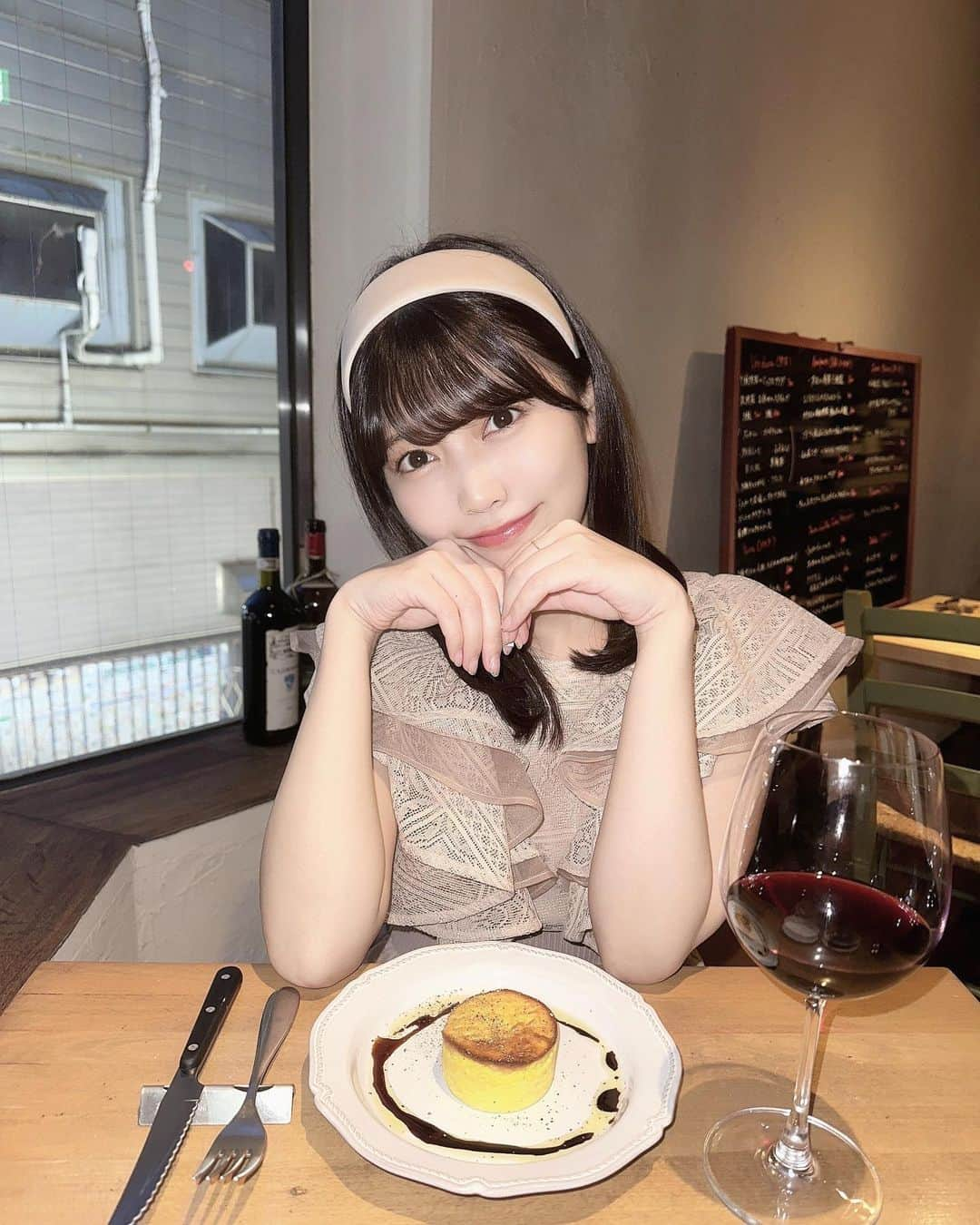 松下玲緒菜さんのインスタグラム写真 - (松下玲緒菜Instagram)「dinner🩶 イタリアン大好きでアラビアータに最近ハマってる . . . ワインは飲めないのでママのワインを借りました…笑 私はアイスティー🩶 @cadocci_yutenji #祐天寺グルメ #祐天寺ディナー #祐天寺ランチ #東横線グルメ #東横線イタリアン #自然派ワイン #カドッチ #祐天寺イタリアン #イタリアン #dinner #italian」6月29日 21時18分 - matsushita_reona