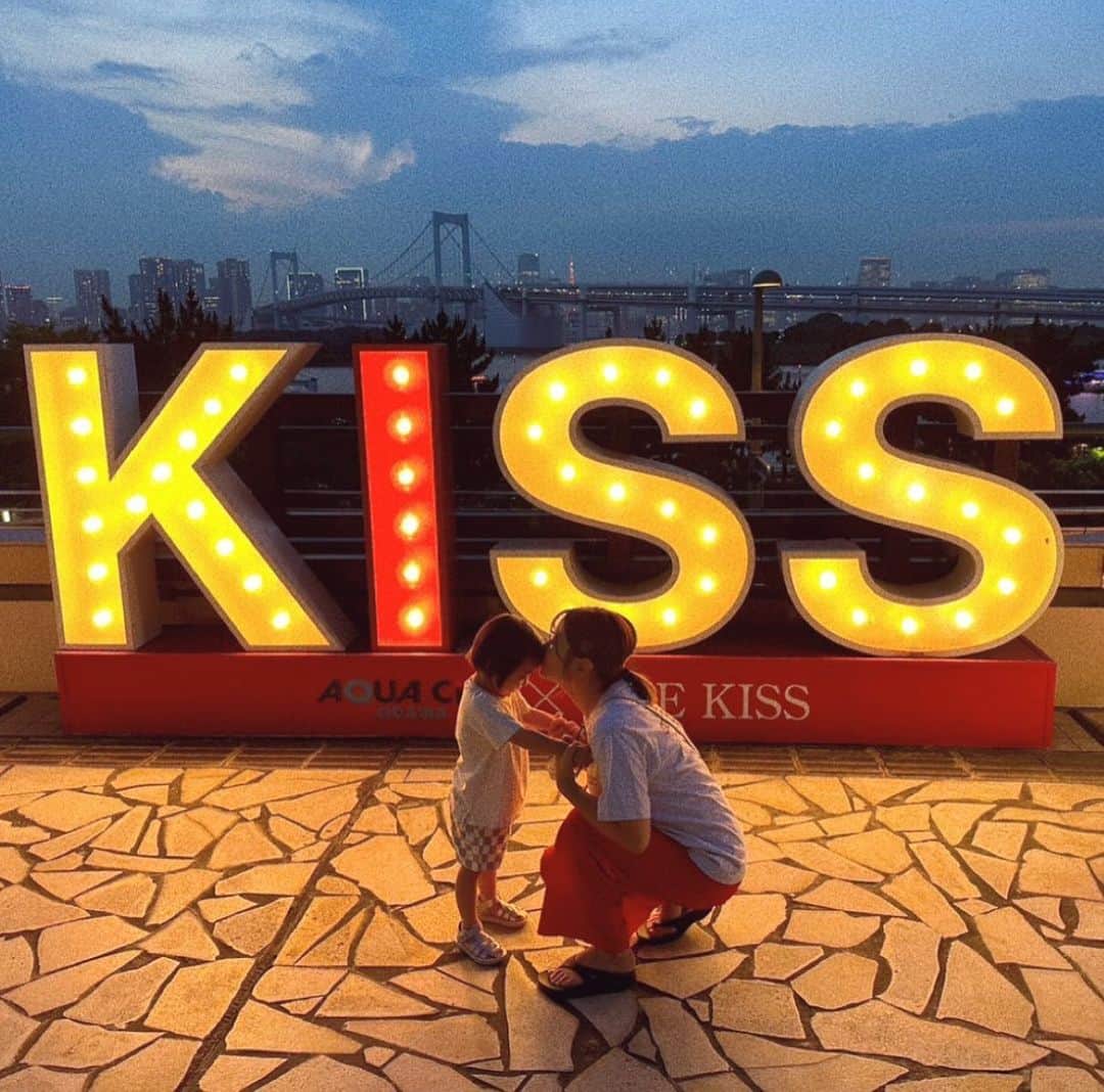 瀬戸サオリのインスタグラム：「👨🏻👩🏼‍🦰👦🏻🐶💕  幼稚園終わりに 家族みんなでお台場へ🤍  #お台場」