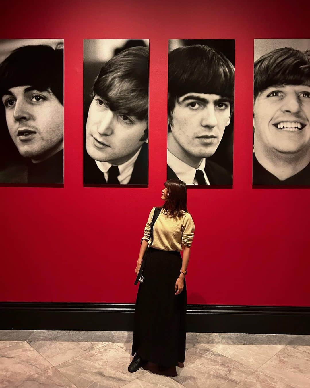 寺川里奈のインスタグラム：「Paul McCartney Photographs 1963-64: Eyes of the Storm🇬🇧  I heard about this event when I was in Japan. I was looking forward to this day coming!  #thebeatles  #paulmccartney #london」
