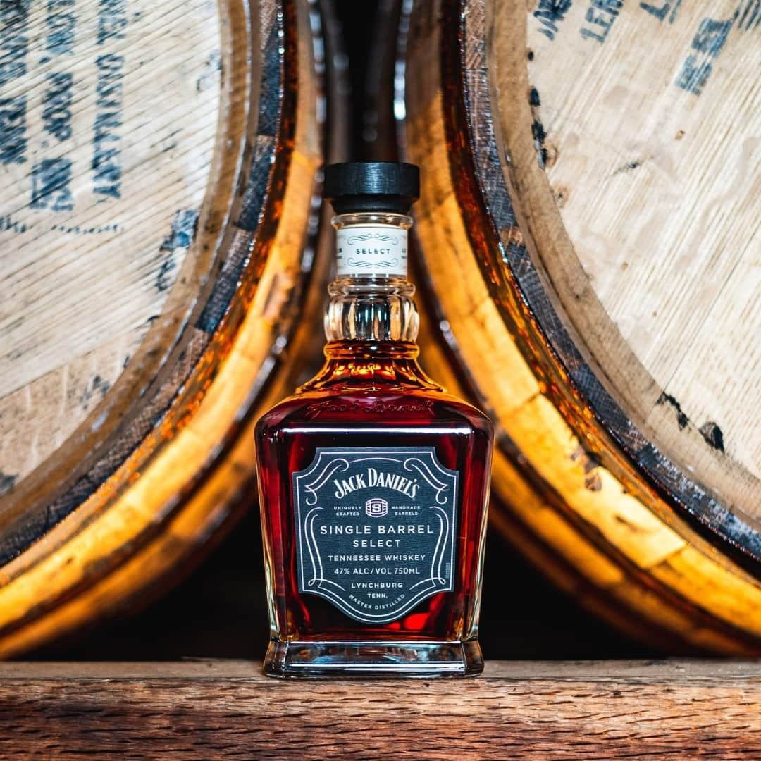 ジャックダニエルさんのインスタグラム写真 - (ジャックダニエルInstagram)「As smooth as Spring turning into Summer.」6月30日 0時13分 - jackdaniels_us