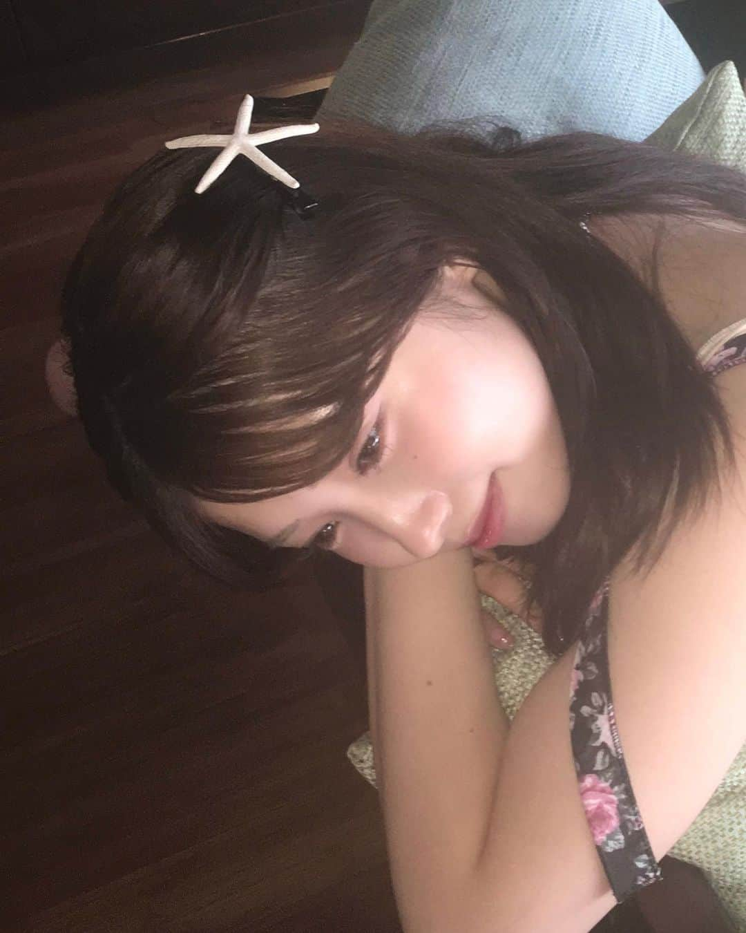 古田愛理さんのインスタグラム写真 - (古田愛理Instagram)「21歳になりました♡♡ ⁡ 沢山のメッセージありがとうございます！ ⁡ 21歳も充実した愛ある 一年にしたいです🫶🏻 ⁡ ⁡ 後もうちょっとでフリマだよ🧺やったー！ 会えるの楽しみだね ~^_^！ 何着ようか永遠迷ってる🏃」6月30日 1時01分 - airi_furuta