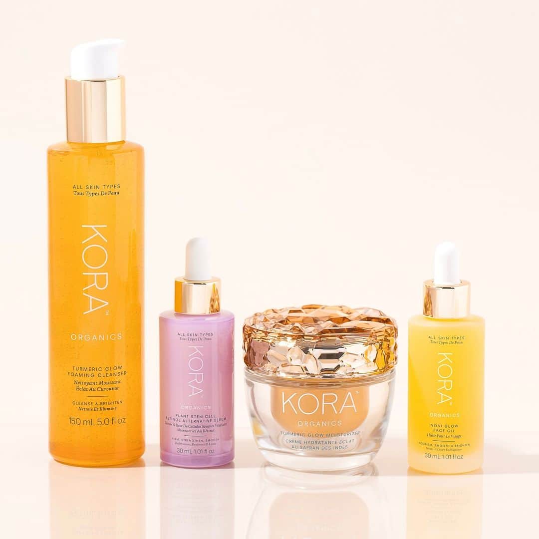 KORA Organicsさんのインスタグラム写真 - (KORA OrganicsInstagram)「Enhance your natural glow, day and night, with this Brightening + Age Defying Ritual ✨  🧡 Turmeric brightens, evens skin tone and reduces the appearance of pigmentation  🪻 Bakuchiol + Alfalfa Extract firm, strengthen and improve signs of aging without irritation  🍈 Noni Fruit is rich in antioxidants, vitamins and minerals; known for its natural rejuvenating properties」6月30日 1時05分 - koraorganics