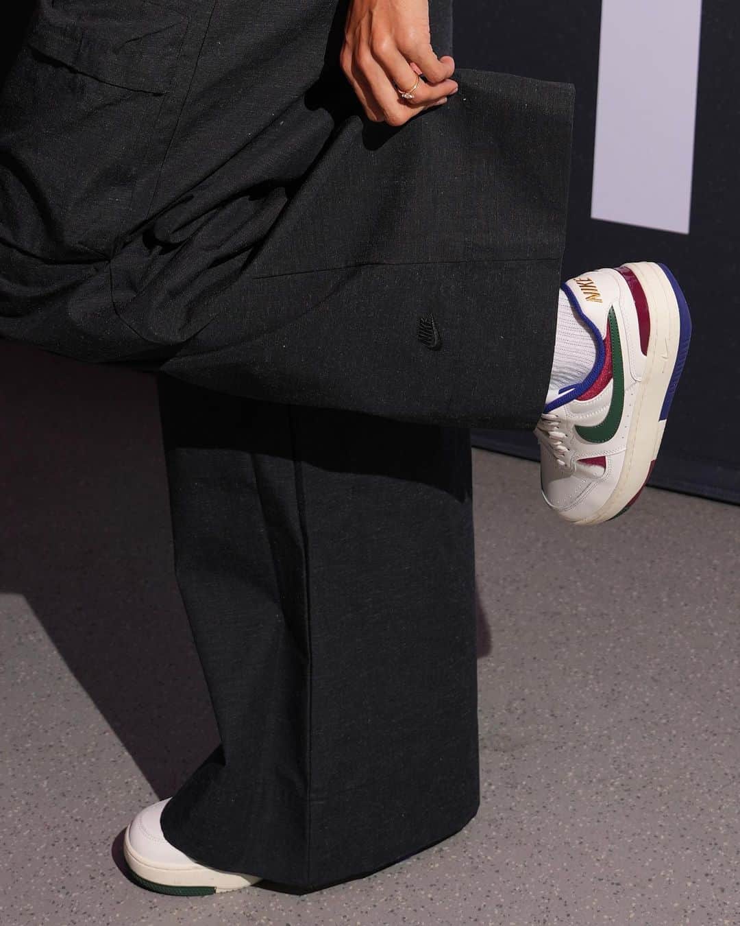 Nike Sportswearさんのインスタグラム写真 - (Nike SportswearInstagram)「The drip before the pitch.🥶  @lynnwilliams9 bringing that flex we need in the @gothamfc tunnel.」6月30日 1時06分 - nikesportswear