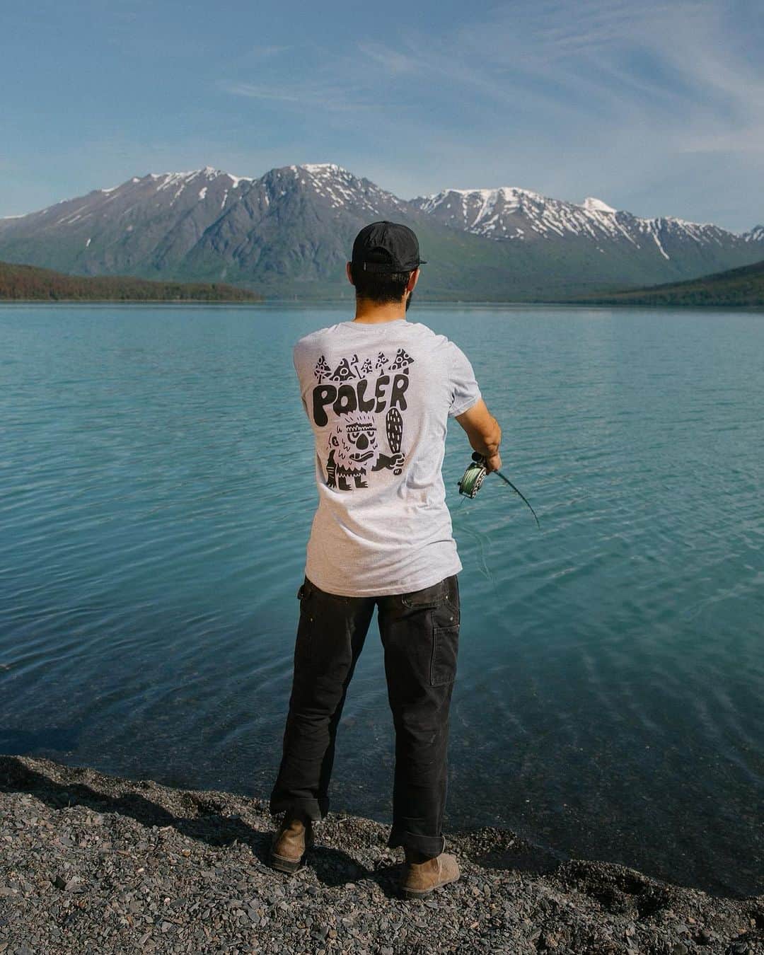 Poler Outdoor Stuffのインスタグラム：「Gone fishin with our bud @jose.trevino_   Shot by the legend @rodtrvn   #campvibes」