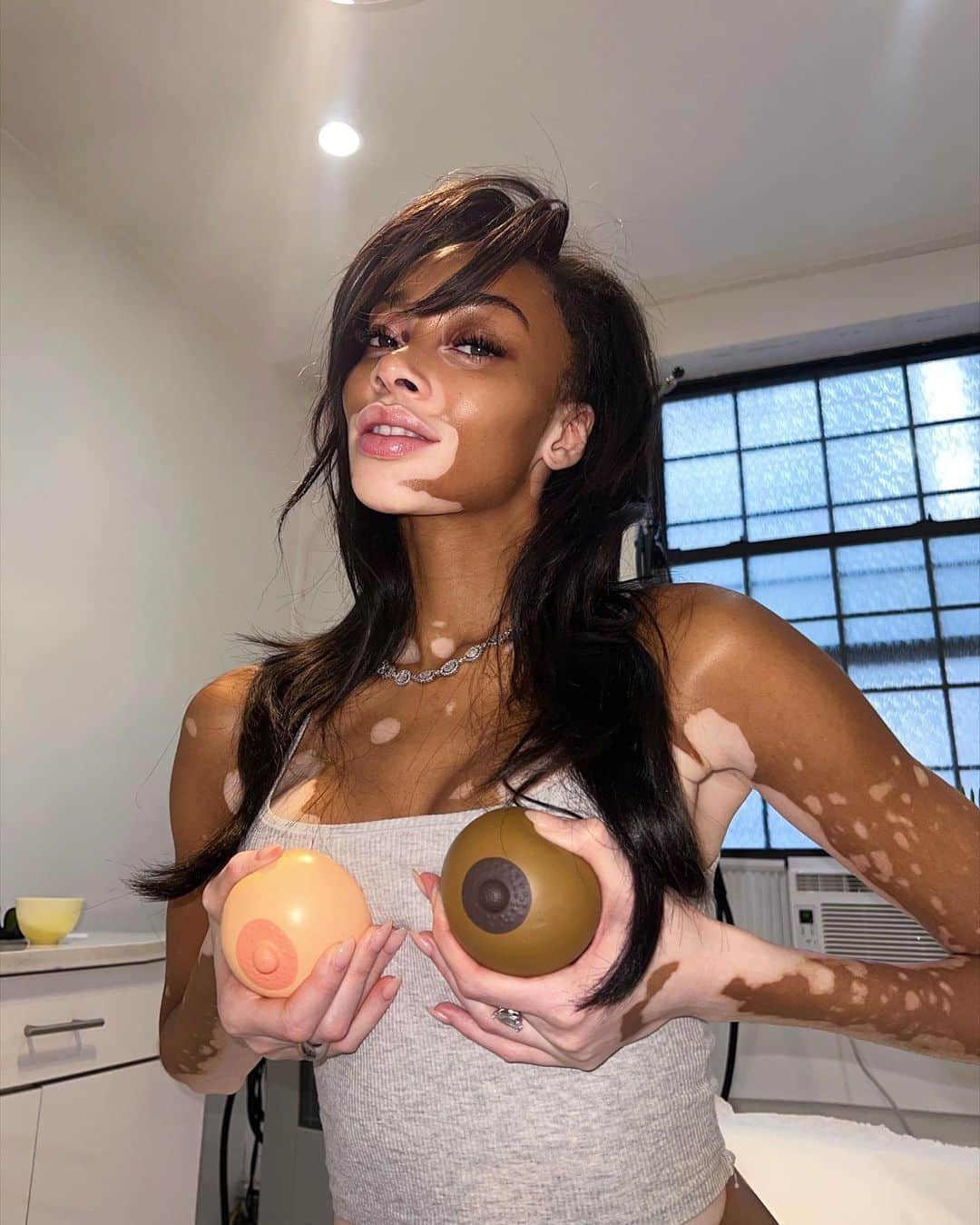 ウィニー・ハーロウさんのインスタグラム写真 - (ウィニー・ハーロウInstagram)「Lately 🤎」6月30日 1時24分 - winnieharlow