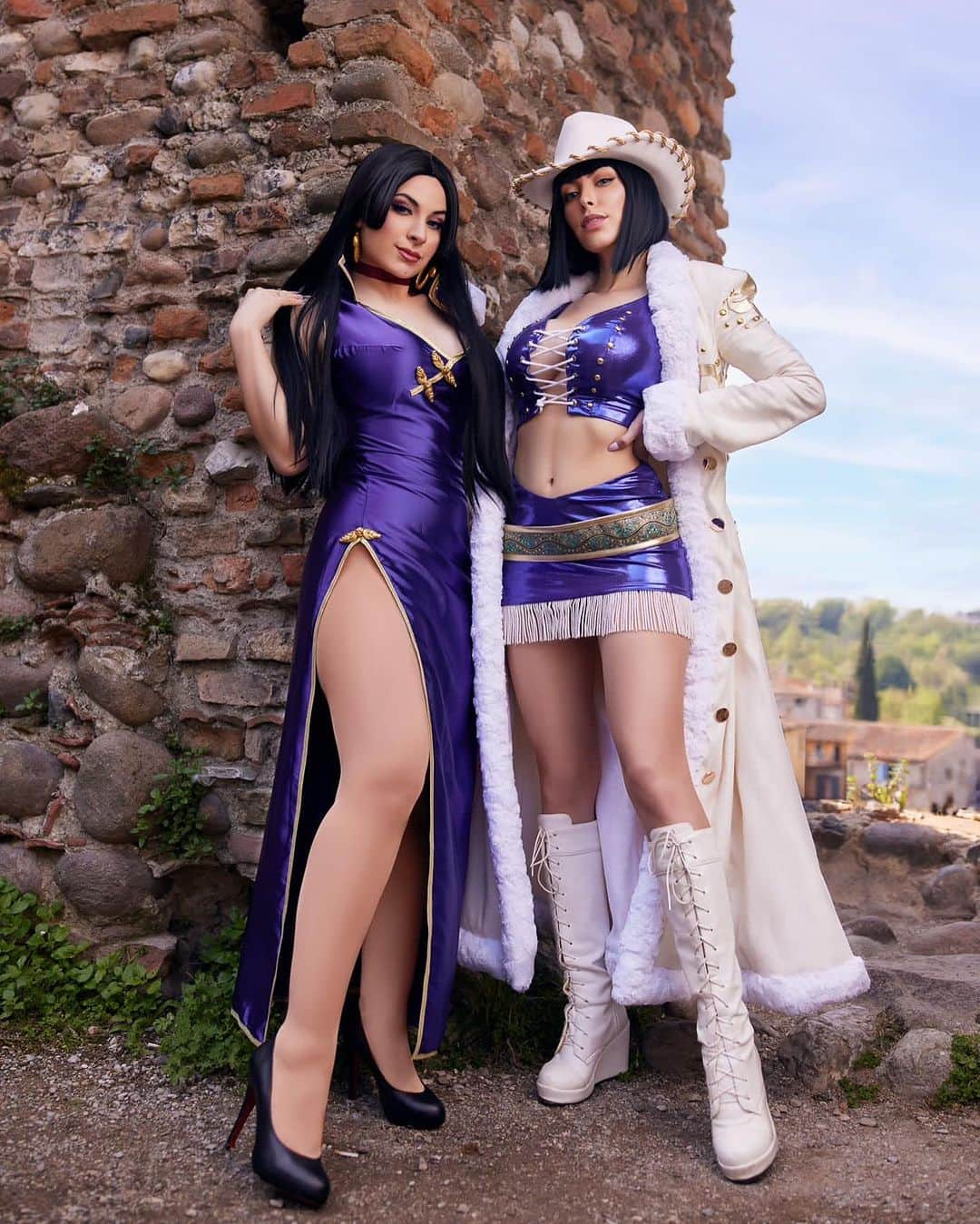 Nadya Antonさんのインスタグラム写真 - (Nadya AntonInstagram)「Nico Robin yo ho! Finally I can show you some of the photos of our duo from One Piece.  Wearing hats always make the outfit so much cooler! Please let me know which other character you would love to see me do! ———————- Nico Robin Yo ho!  O Nadya norteñita pa’ los compas. Porfin les puedo mostrar las fotitos de nuestro duo de One piece. Me encanta usar cosplays con sombreros! Déjame saber que otro personaje te gustaría que hiciera 🔥 Boa @peytoncosplay  📸 @annakrekova.photo  #onepiece #nicorobin #anime #ilvolta」6月30日 1時27分 - nadyasonika