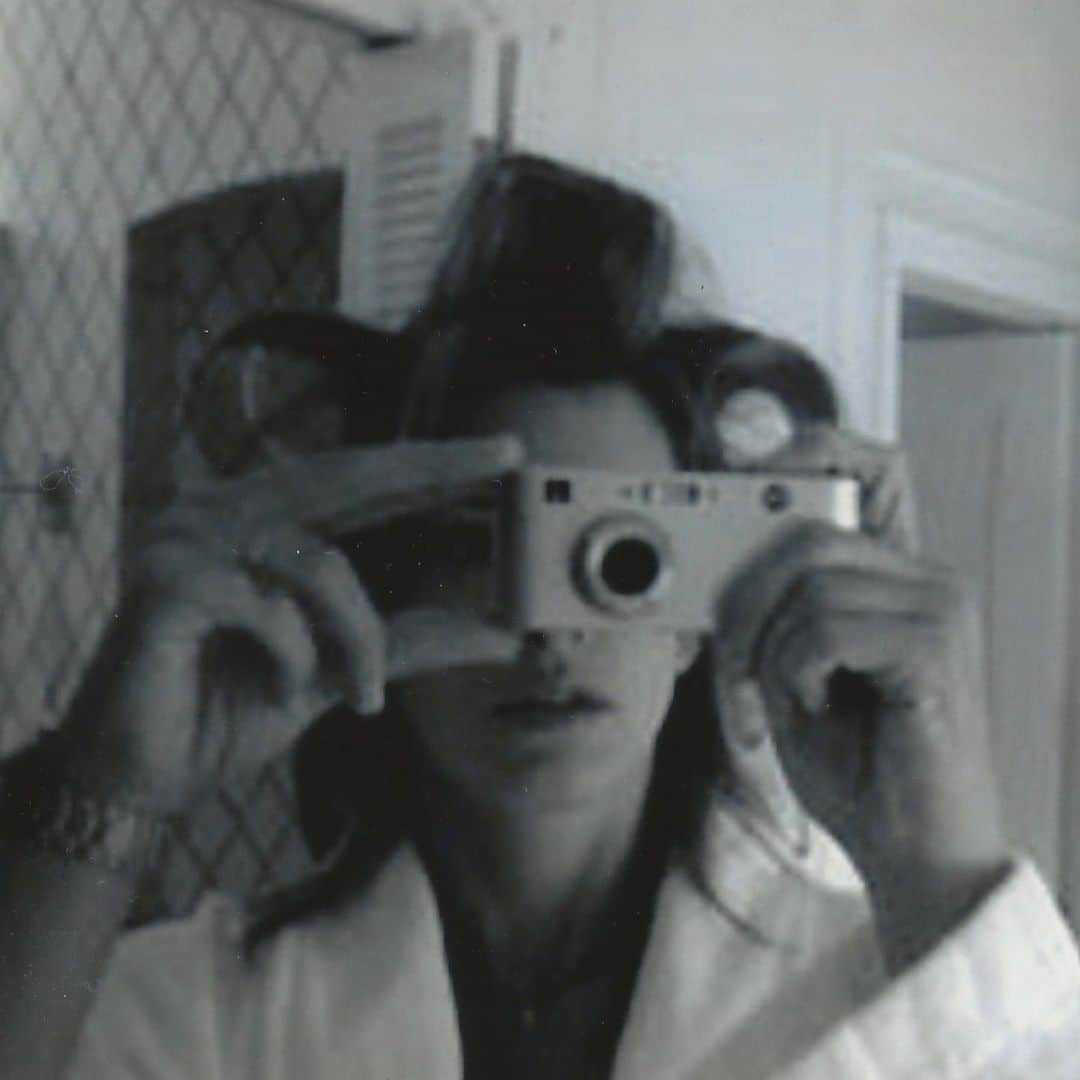 シンディ・クロフォードさんのインスタグラム写真 - (シンディ・クロフォードInstagram)「Y2K selfies.」6月30日 2時01分 - cindycrawford