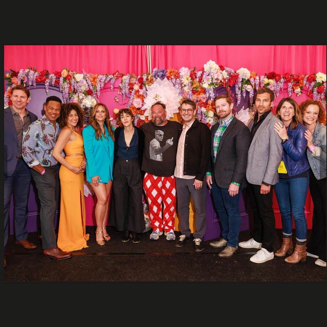 テイト・エリントンのインスタグラム：「Thank you to @framelinefest for including @jessplusnone in your amazing festival. Thank you to @the_castro_theatre for hosting us. Thank you @mandyfab for allowing me the privilege to be a part of this film.❤️  On a personal note it was truly an honor to be a part of a film that celebrates the LGBTQ+ community, at a festival that celebrates the LGBTQ+ community, in an iconic theater of the LGBTQ+ community, in a city that is the LGBTQ+ community.  As pride month comes to a close I just want to say to everyone: LGBTQ+ individuals EXIST. LGBTQ+ individuals have ALWAYS existed. LGBTQ+ individuals WILL ALWAYS exist. I love you. I will always support you and stand with you. Thank you for being exactly who you are. ❤️🌈🌈🌈  PS: this is without a doubt a cast and crew of family. I have truly never felt more at home than with this group of people. Love y’all. #pride #pridemonth #gaypride #lgbt #jessplusnone」