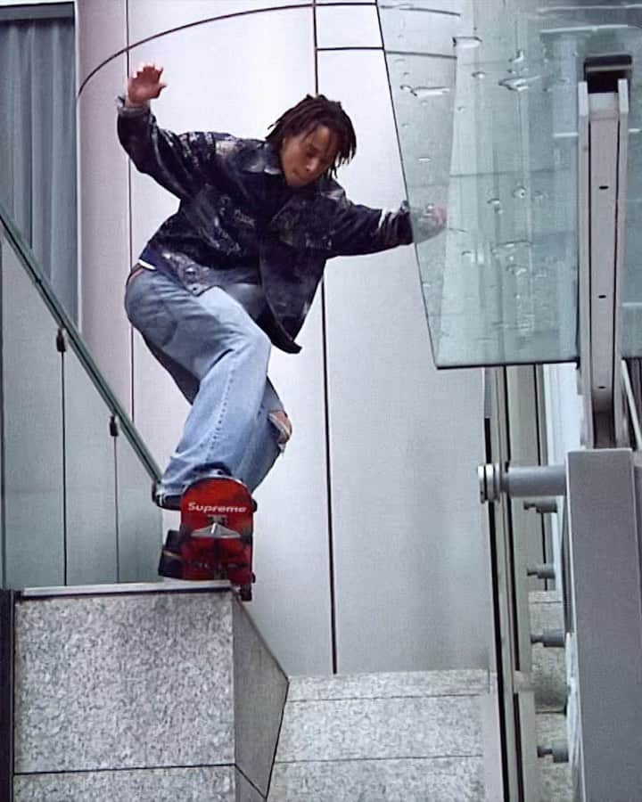シュプリームのインスタグラム：「Tokyo, 2023 📹@greezeberg」