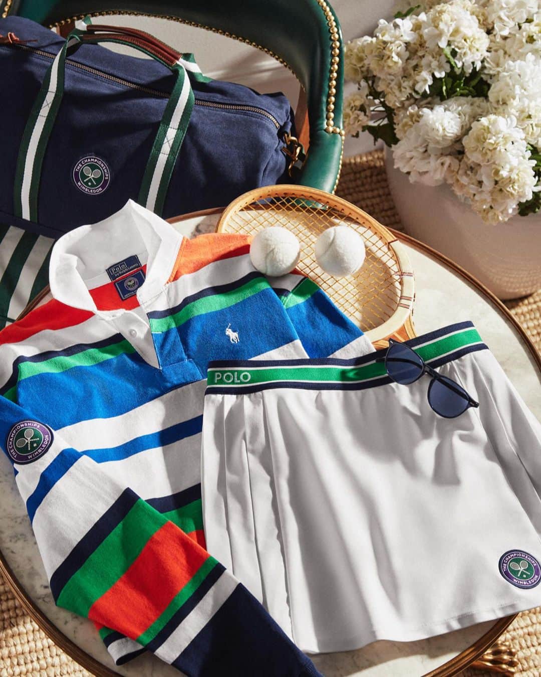 Polo Ralph Laurenさんのインスタグラム写真 - (Polo Ralph LaurenInstagram)「Embrace the spirit of @Wimbledon with iconic #PoloRalphLauren styles inspired by the world’s best-dressed tournament.   Explore the capsule via the link in bio.   #PoloRLStyle #RLTennis」6月30日 5時40分 - poloralphlauren
