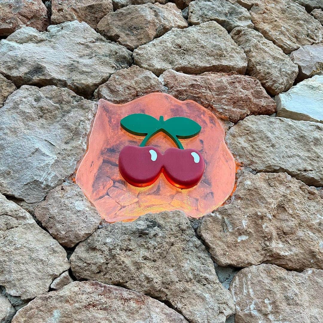 ririのインスタグラム：「🍒🍒🍒 IN IBIZA.」