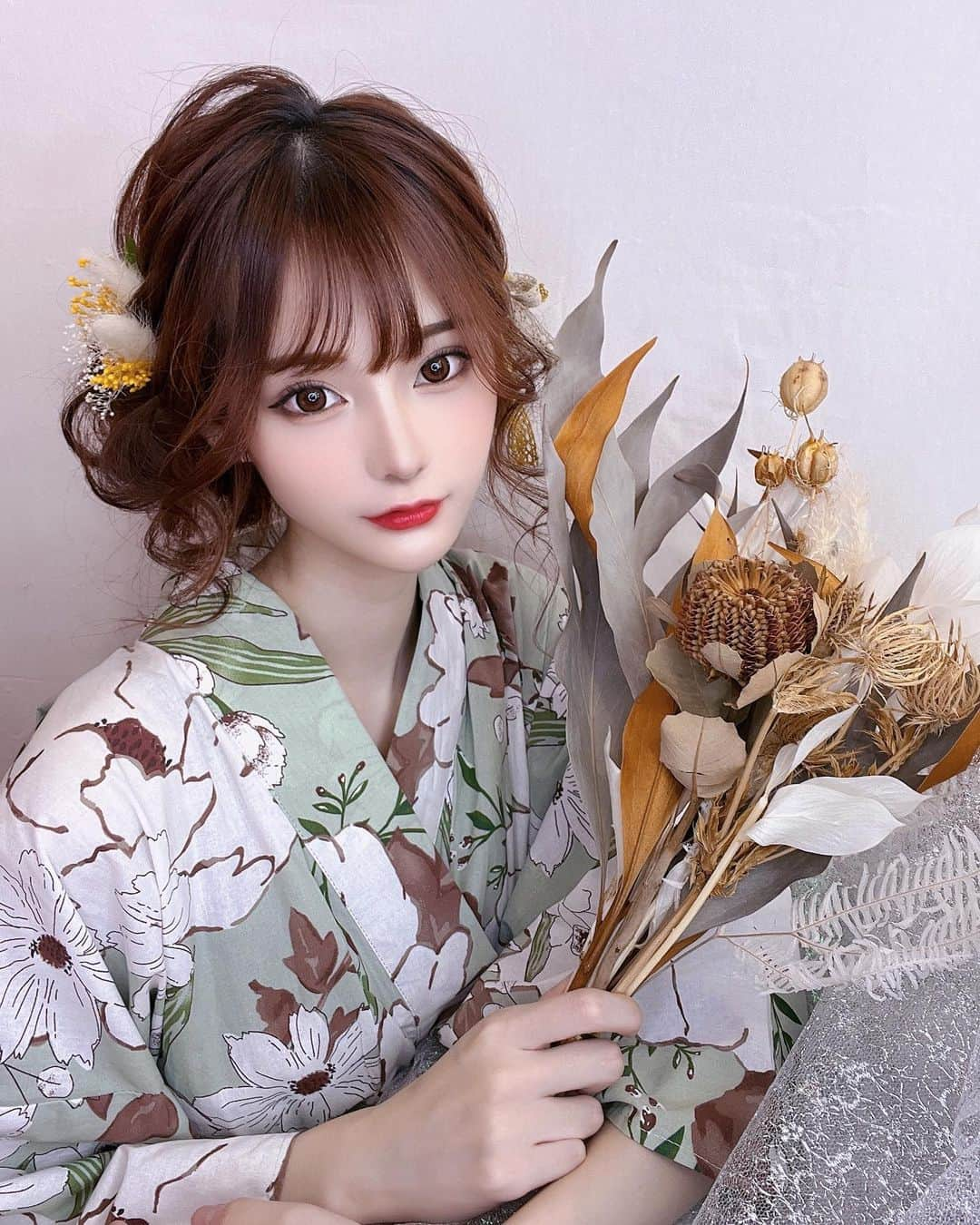 miuさんのインスタグラム写真 - (miuInstagram)「久しぶりの浴衣👘🌻 ちょっと大人っぽく緑🌱」6月30日 18時12分 - sq._.mu