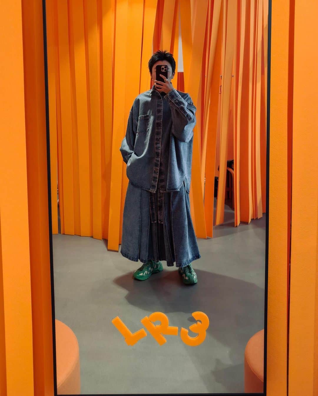 Ryoさんのインスタグラム写真 - (RyoInstagram)「@lr3_louisrubi popup store in paris🇫🇷 ...